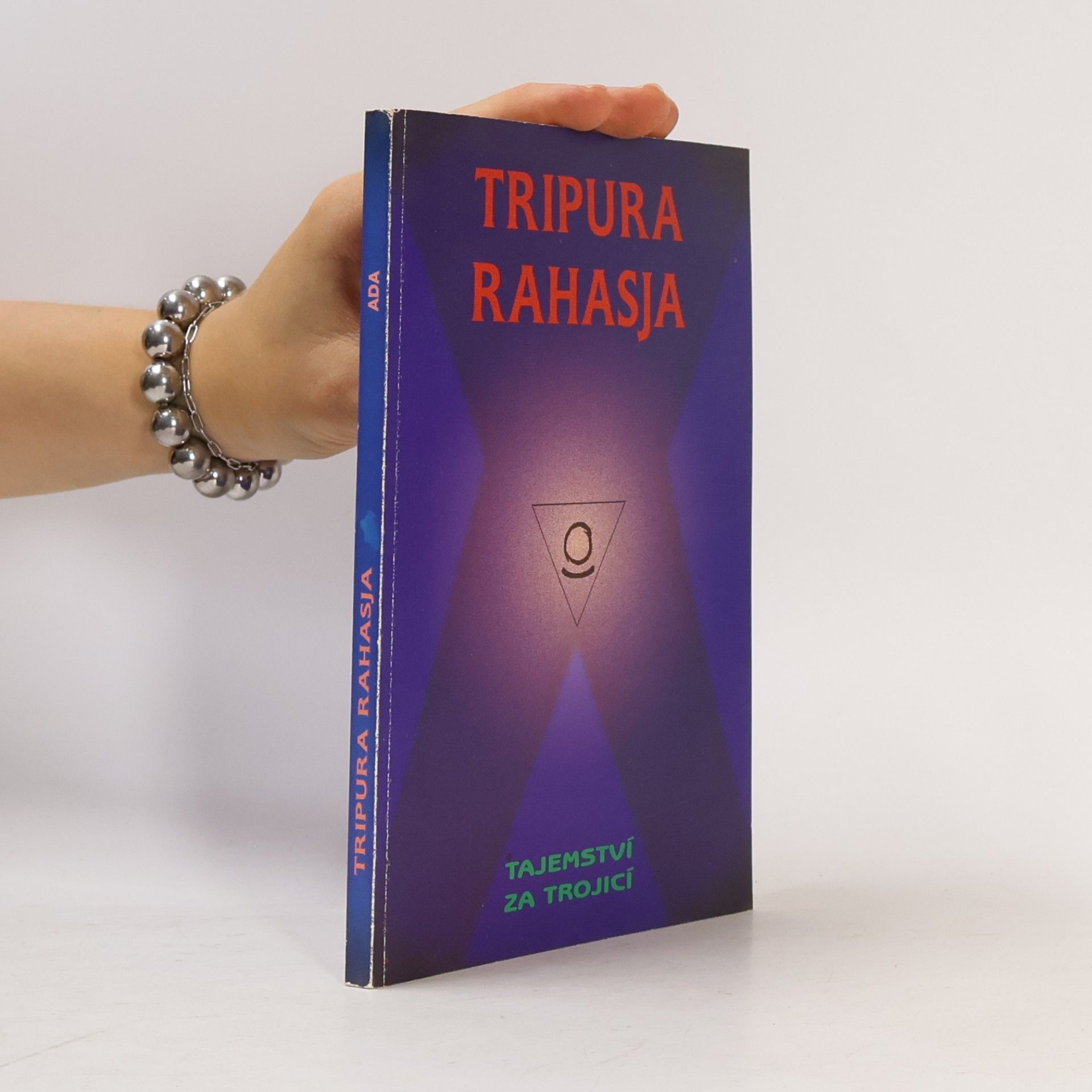 Autores varios Tripura Rahasja. Tajemství za trojicí