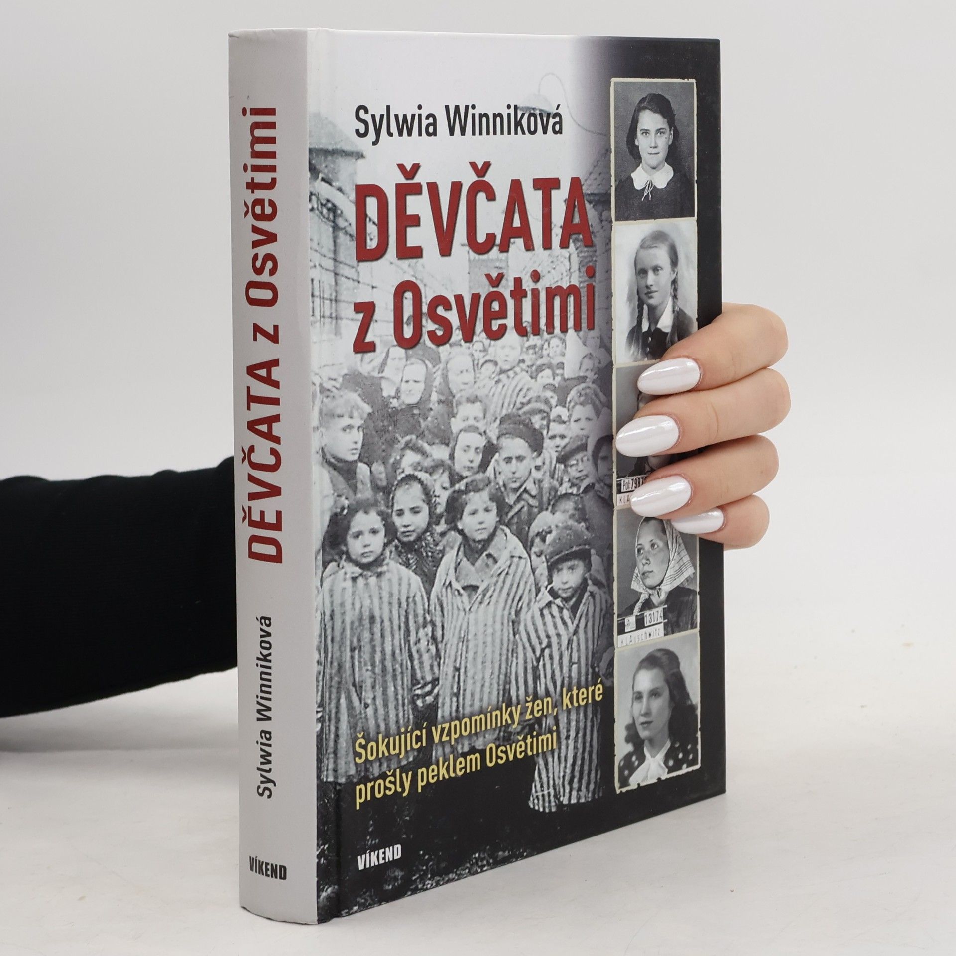 Sylwia Winnik Děvčata z Osvětimi
