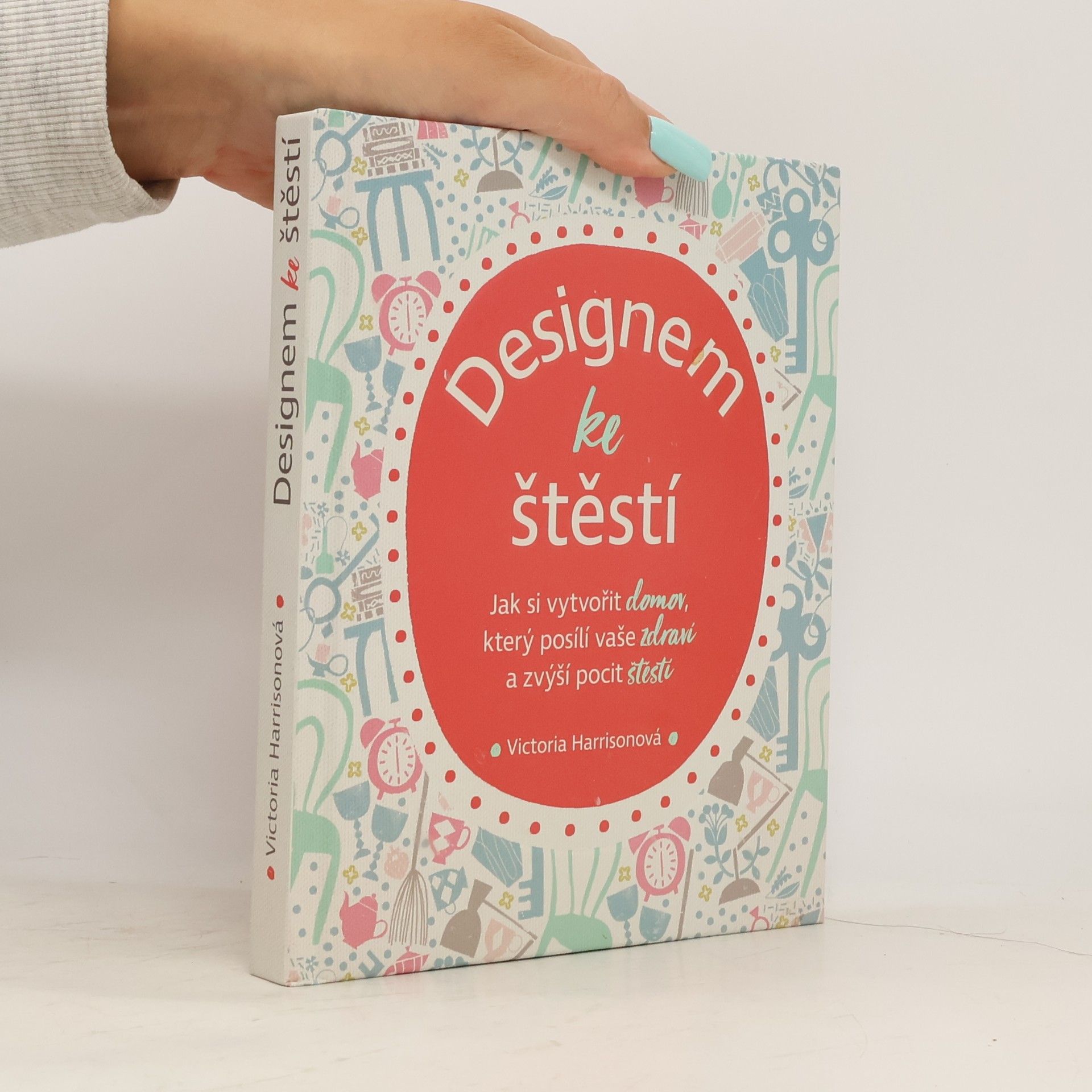 Victoria Harrison Designem ke štěstí