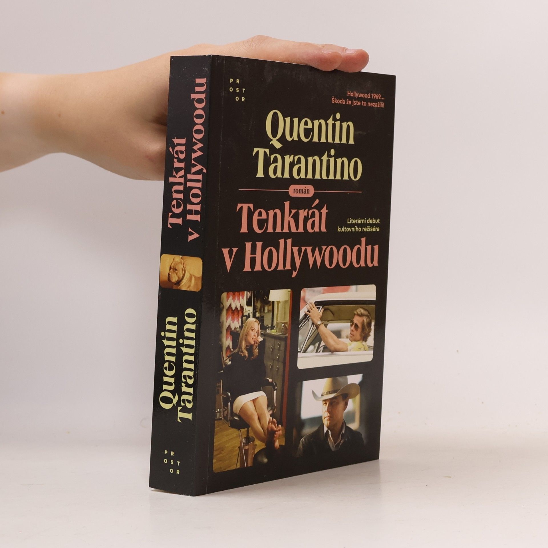 Quentin Tarantino Tenkrát v Hollywoodu : román