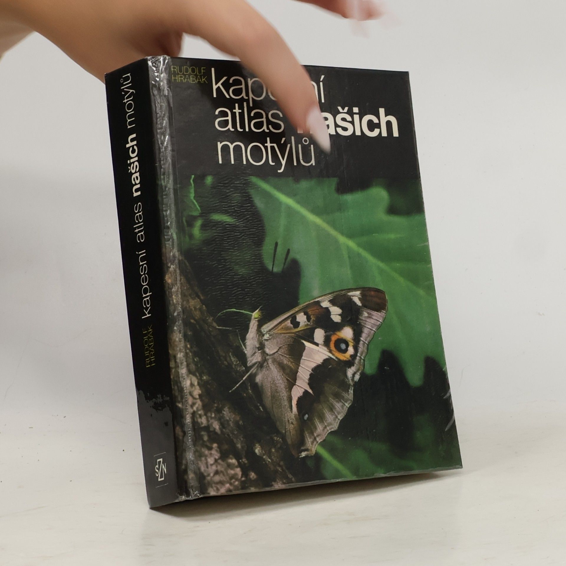Rudolf Hrabák Kapesní atlas našich motýlů
