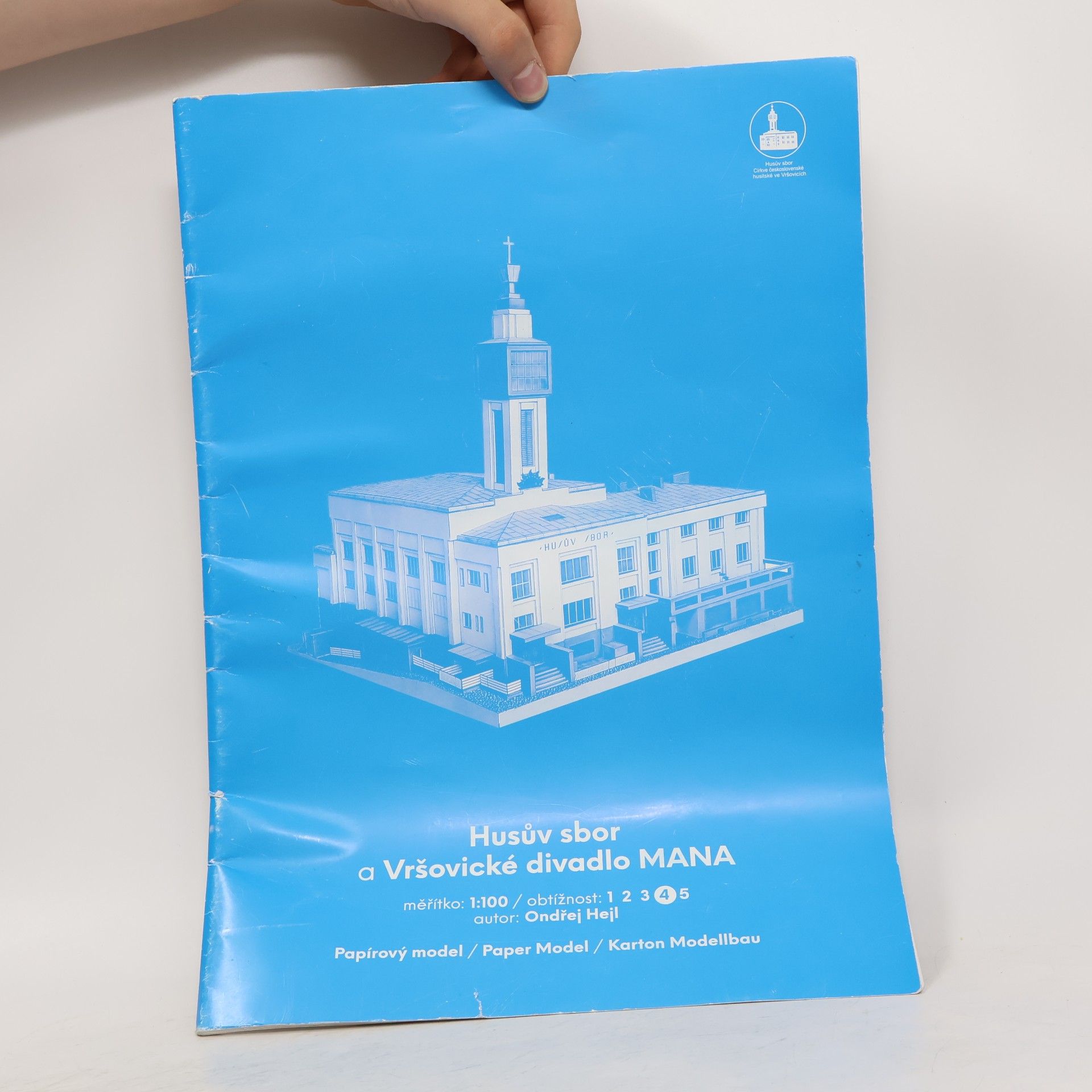 Husův sbor a Vršovické divadlo Mana