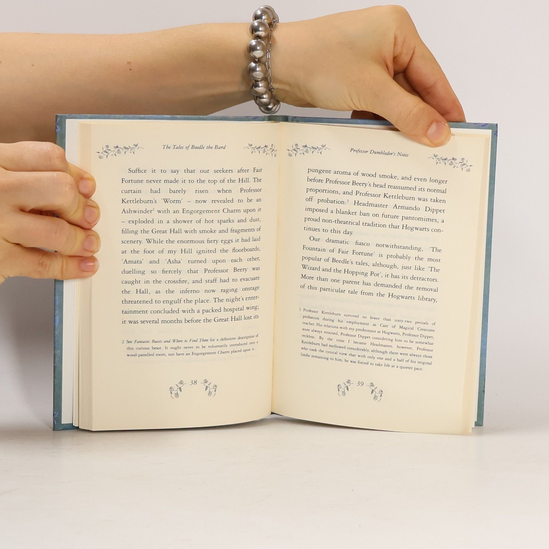 J. K. Rowling The Tales of Beedle the Bard