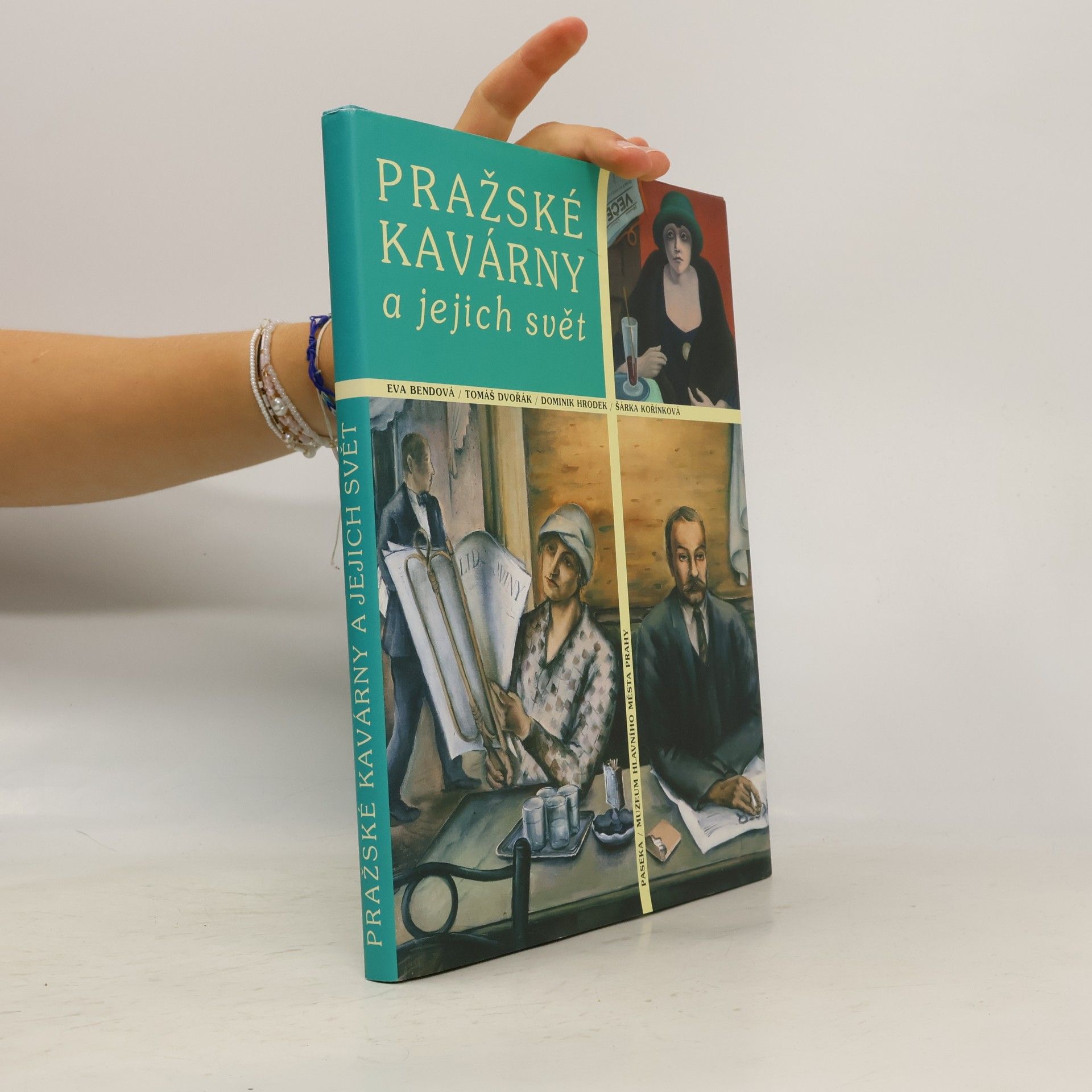 Pražské kavárny a jejich svět