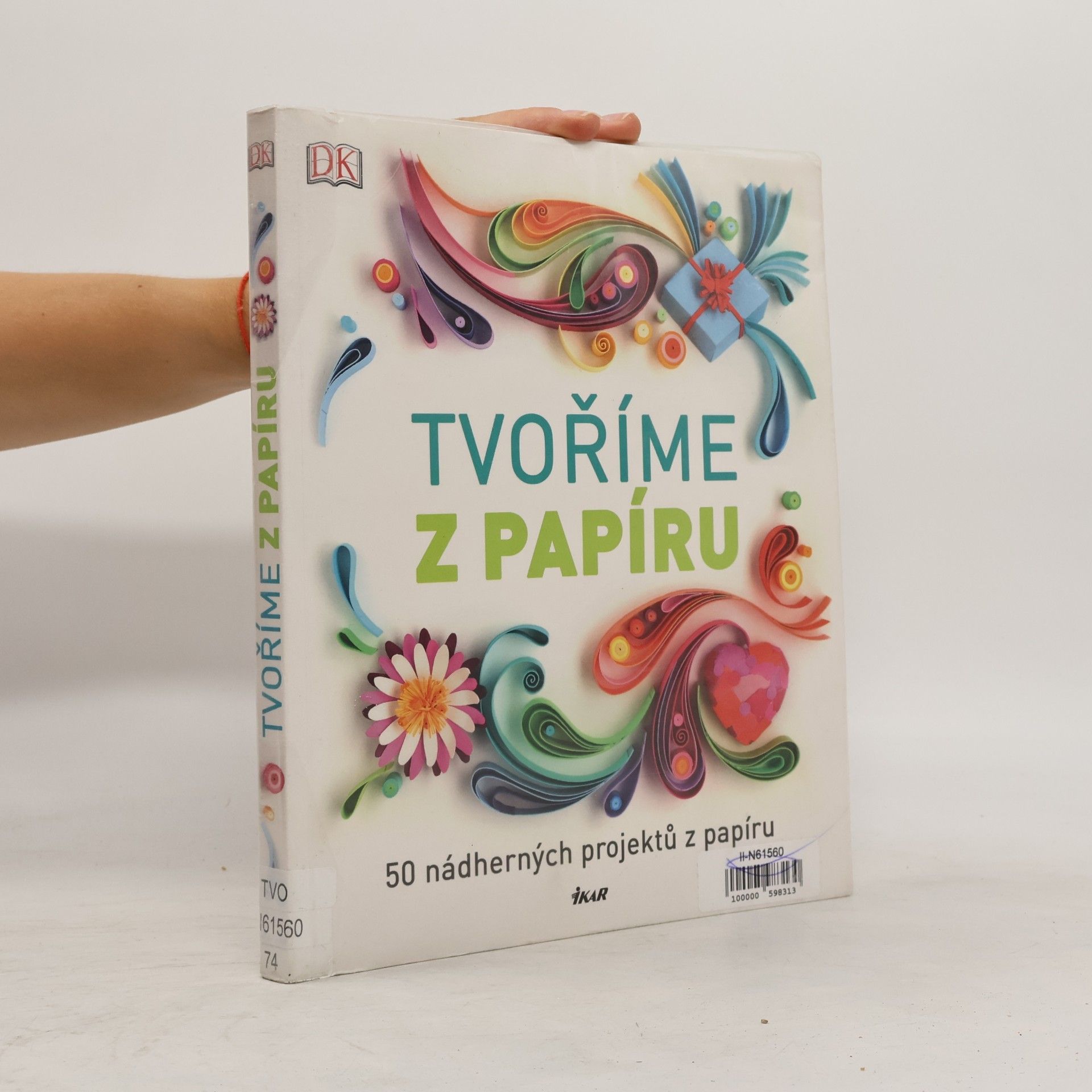 Kolektív autorov Tvoříme z papíru