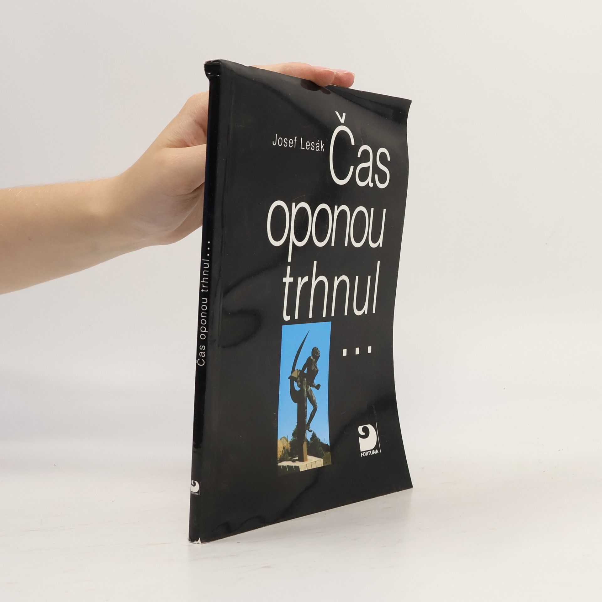 Josef Lesák Čas oponou trhnul-