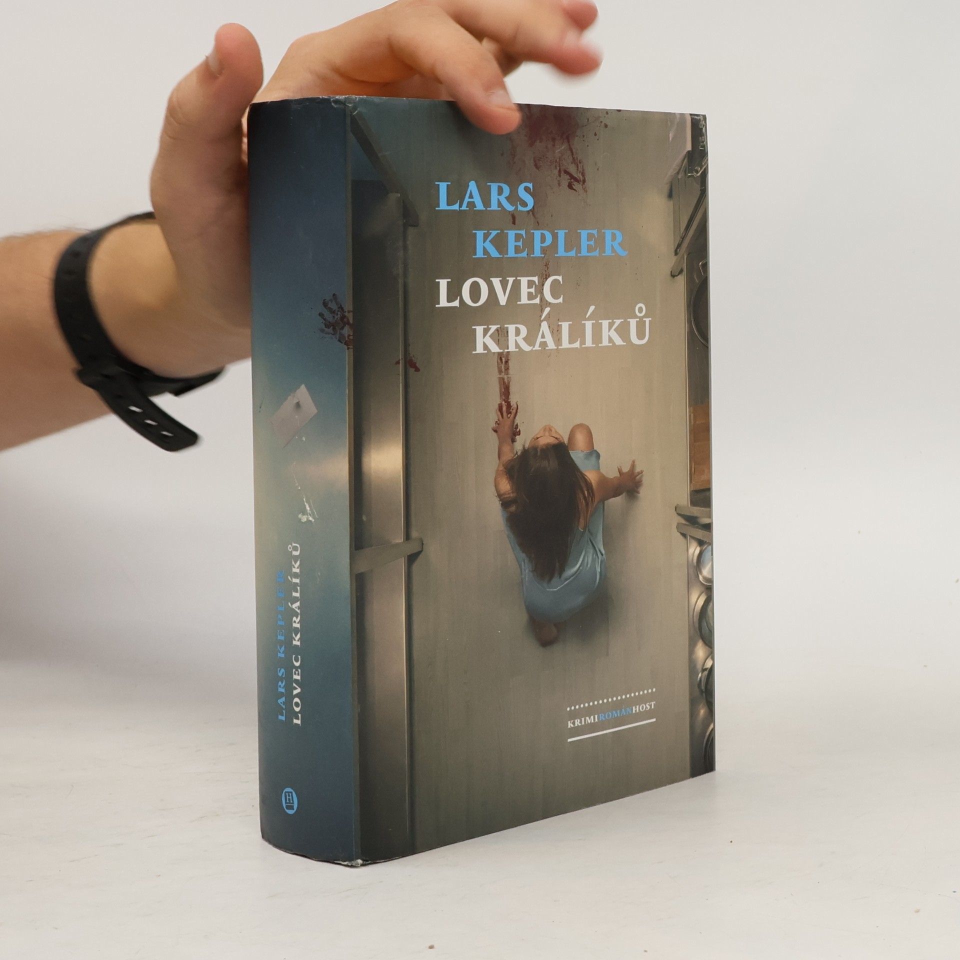 Lars Kepler Lovec králíků