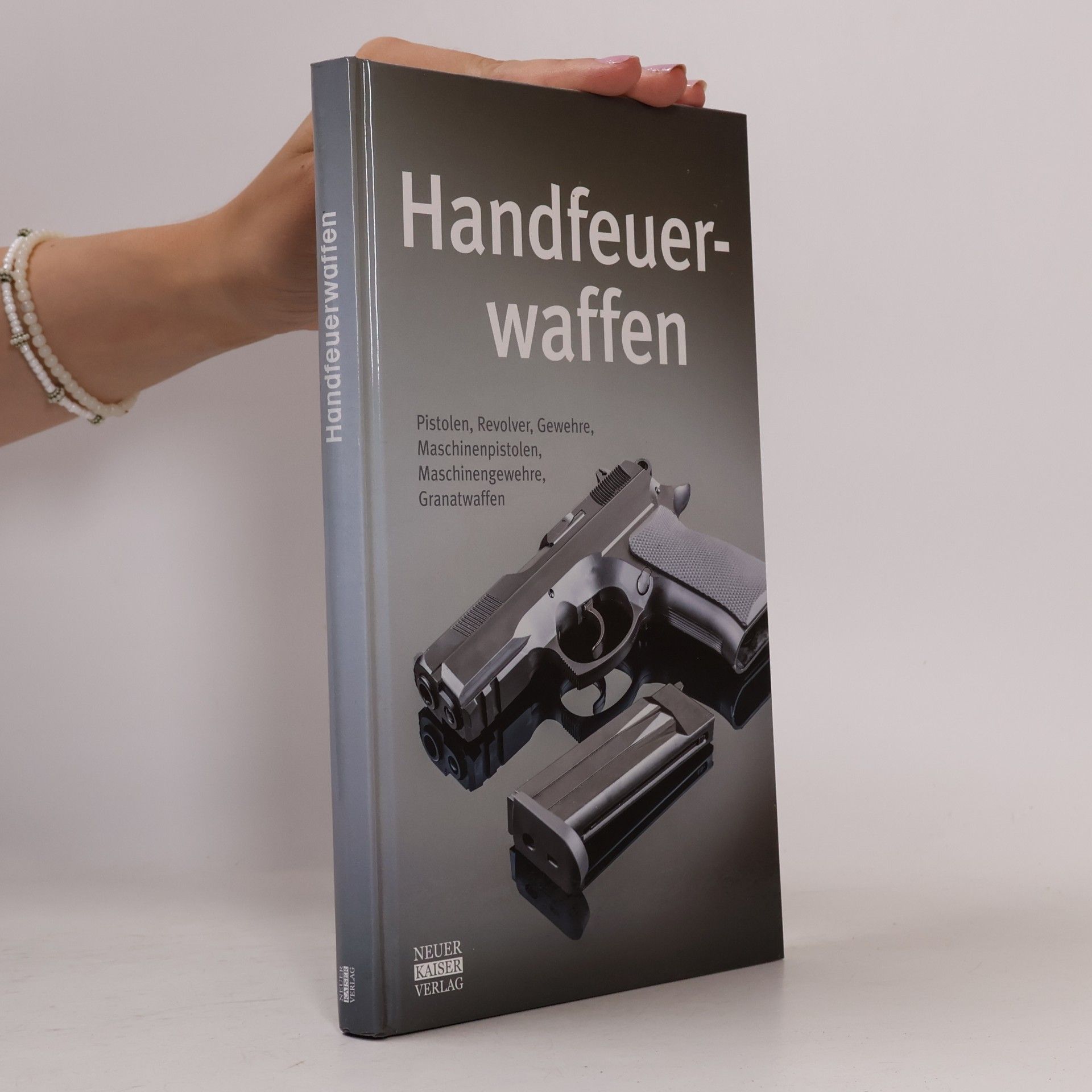 Autorenkollektiv Handfeuerwaffen