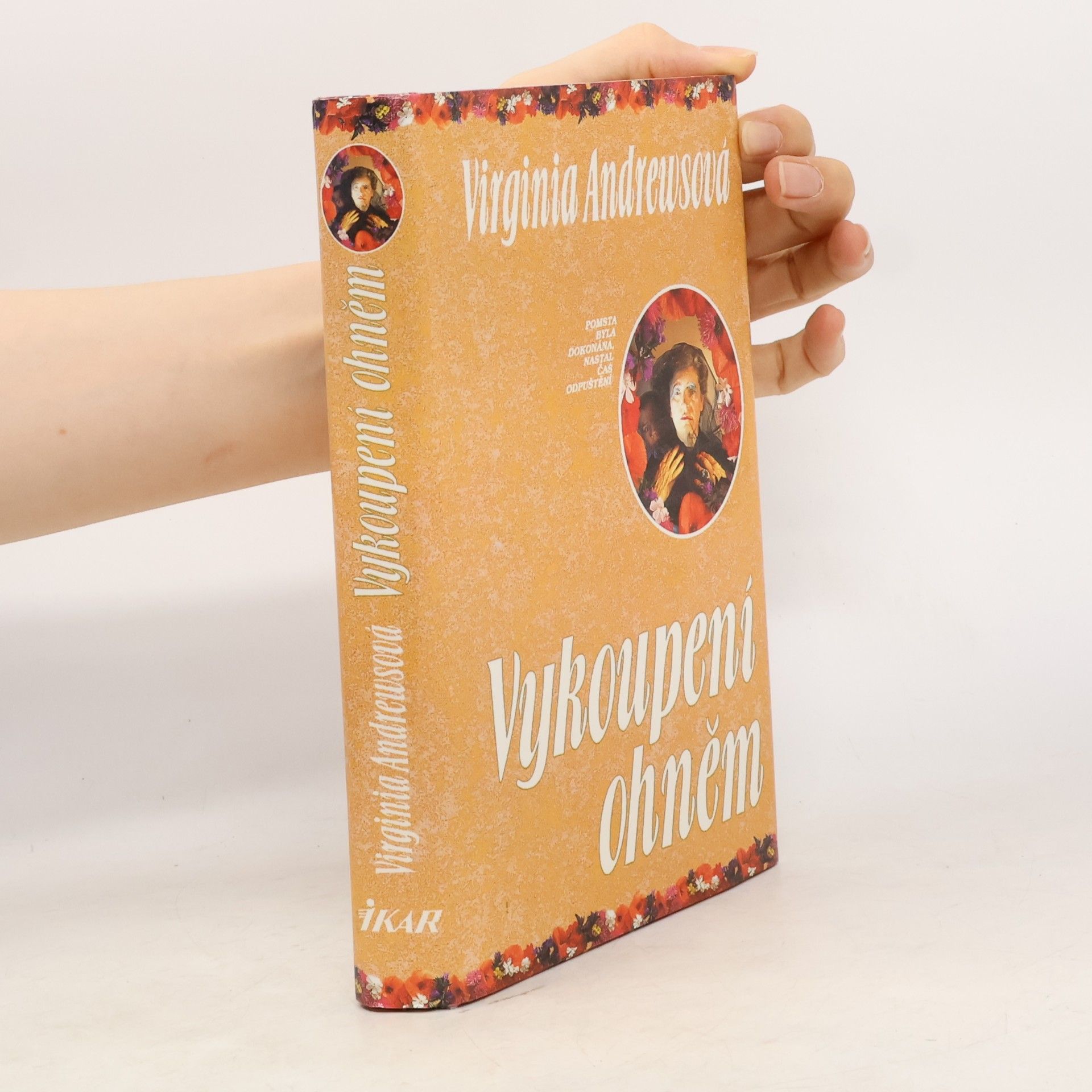 V. C. Andrews Vykoupení ohněm