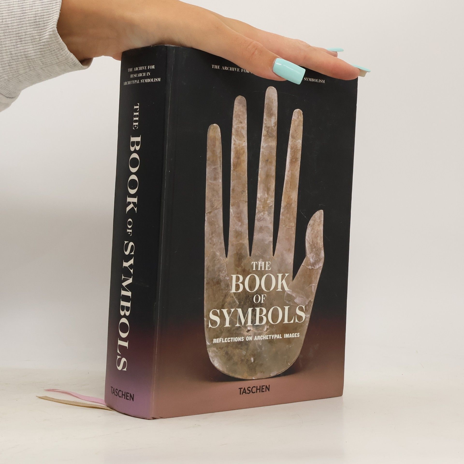 Autorenkollektiv The book of symbols : Reflection of archetypal images
