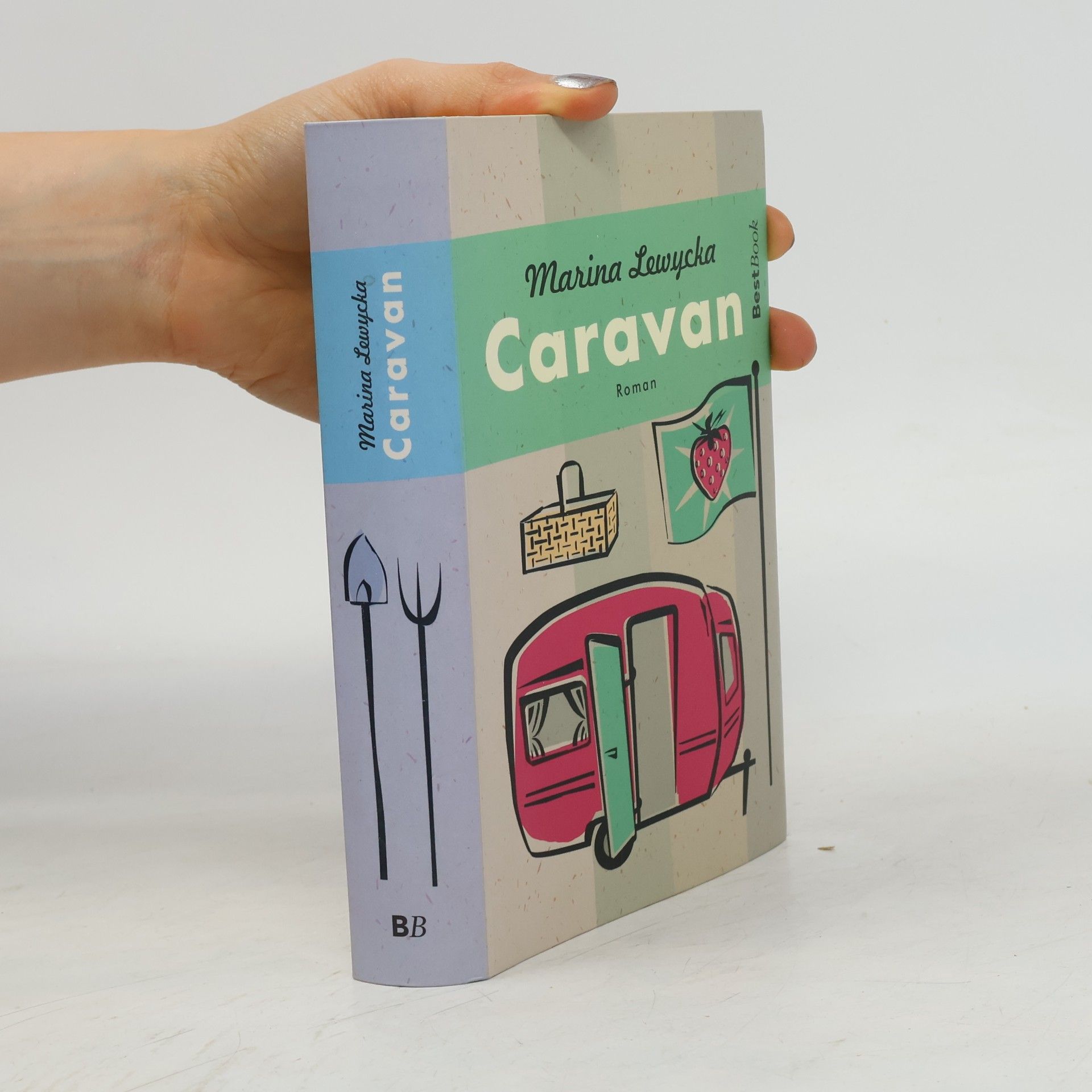 Marina Lewycka Caravan