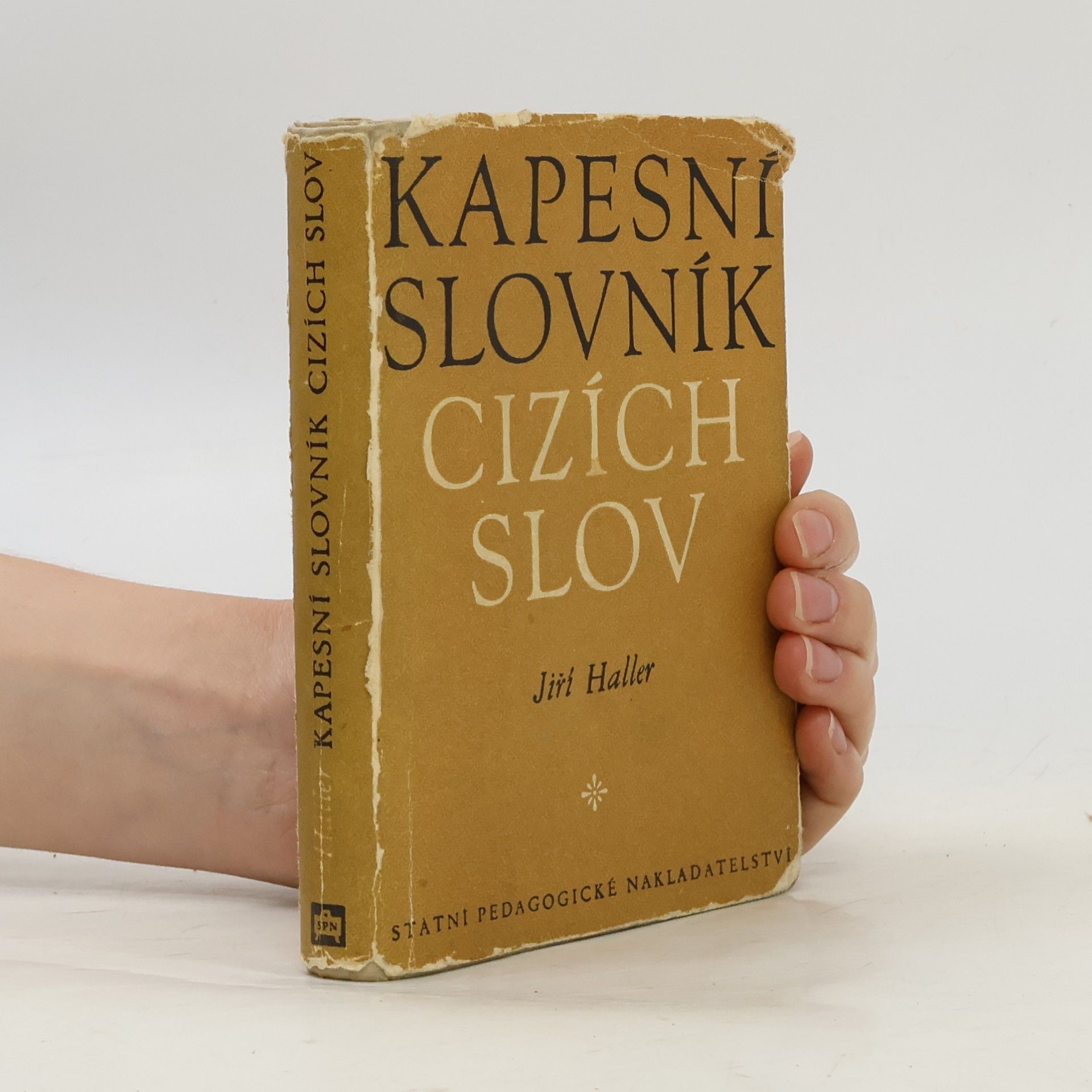 Jiří Haller Kapesní slovník cizích slov