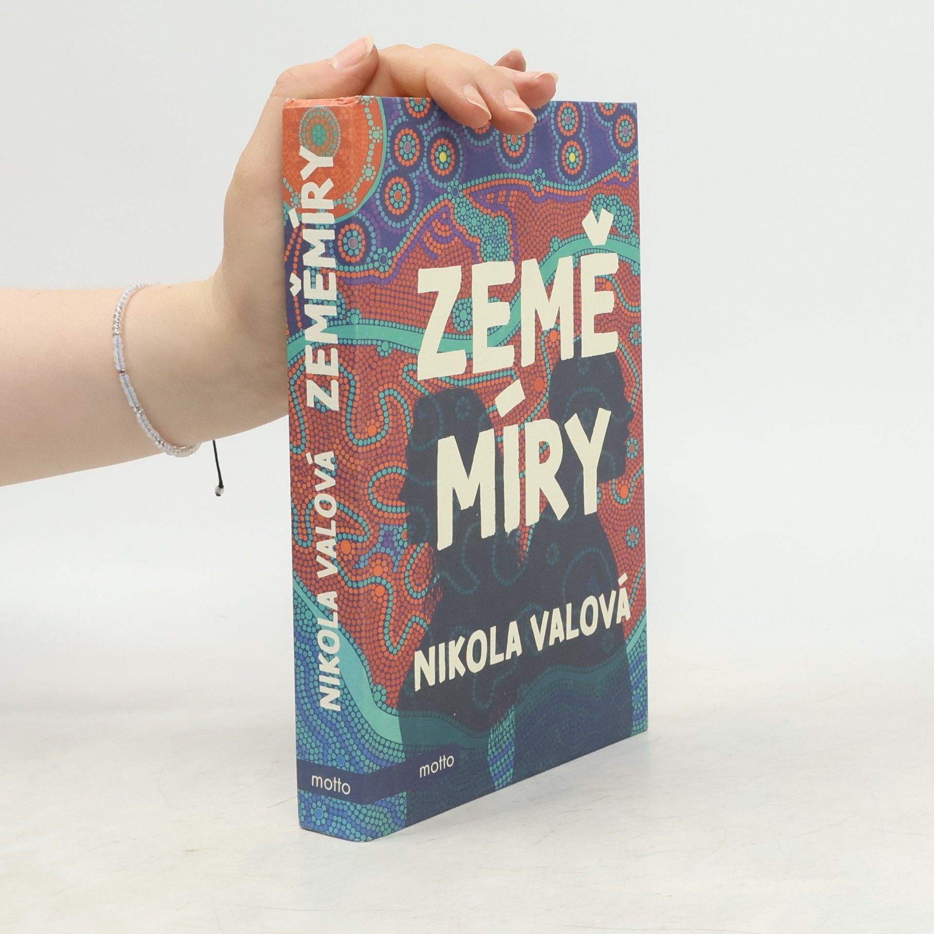 Nikola Valová Zeměmíry