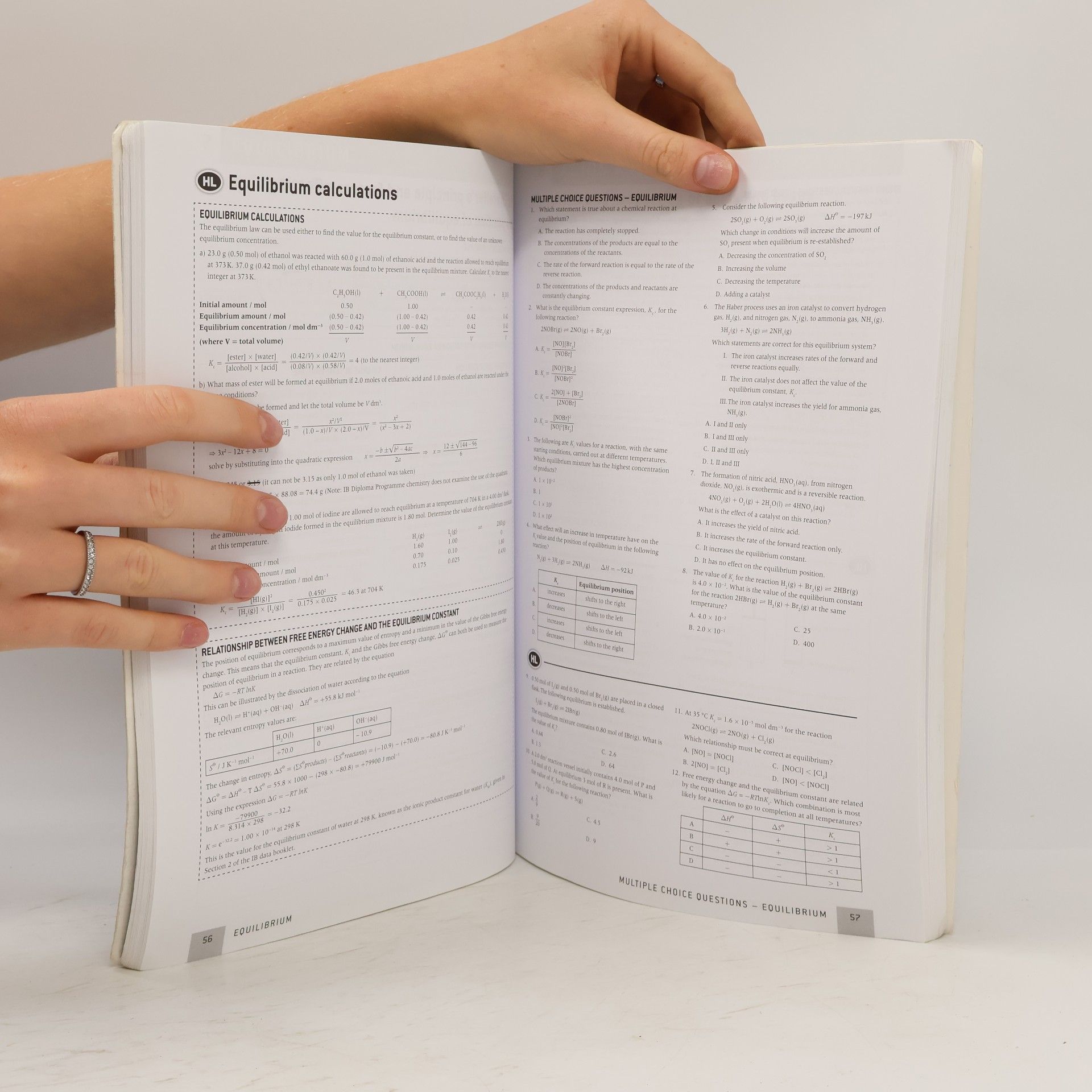 Geoffrey Neuss Chemistry : for the IB diploma