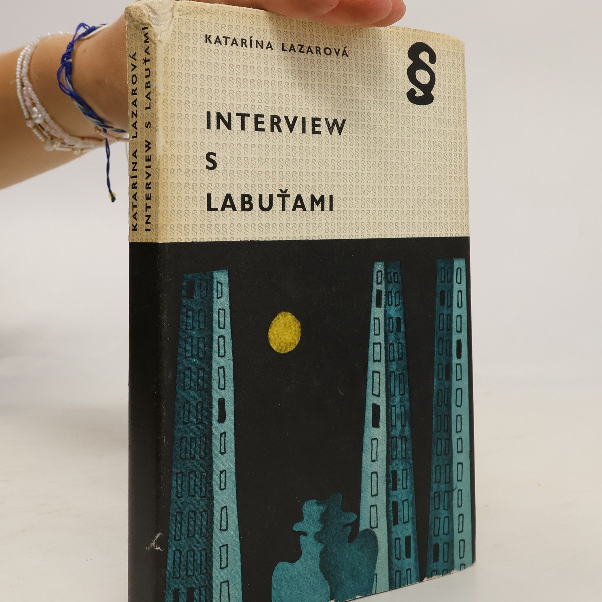 Katarína Lazarová Interview s labuťami