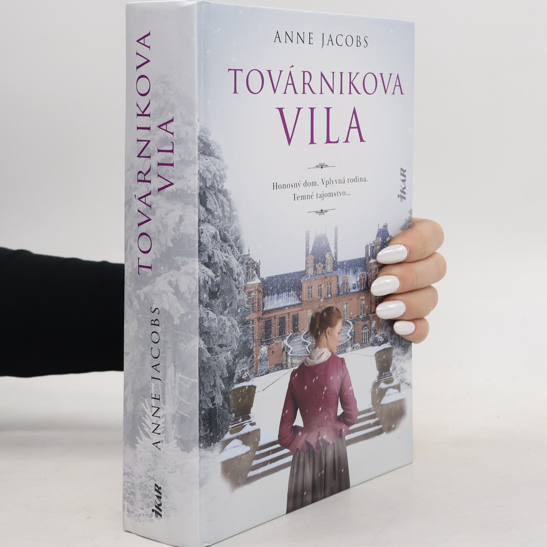 Anne Jacobs Továrnikova vila