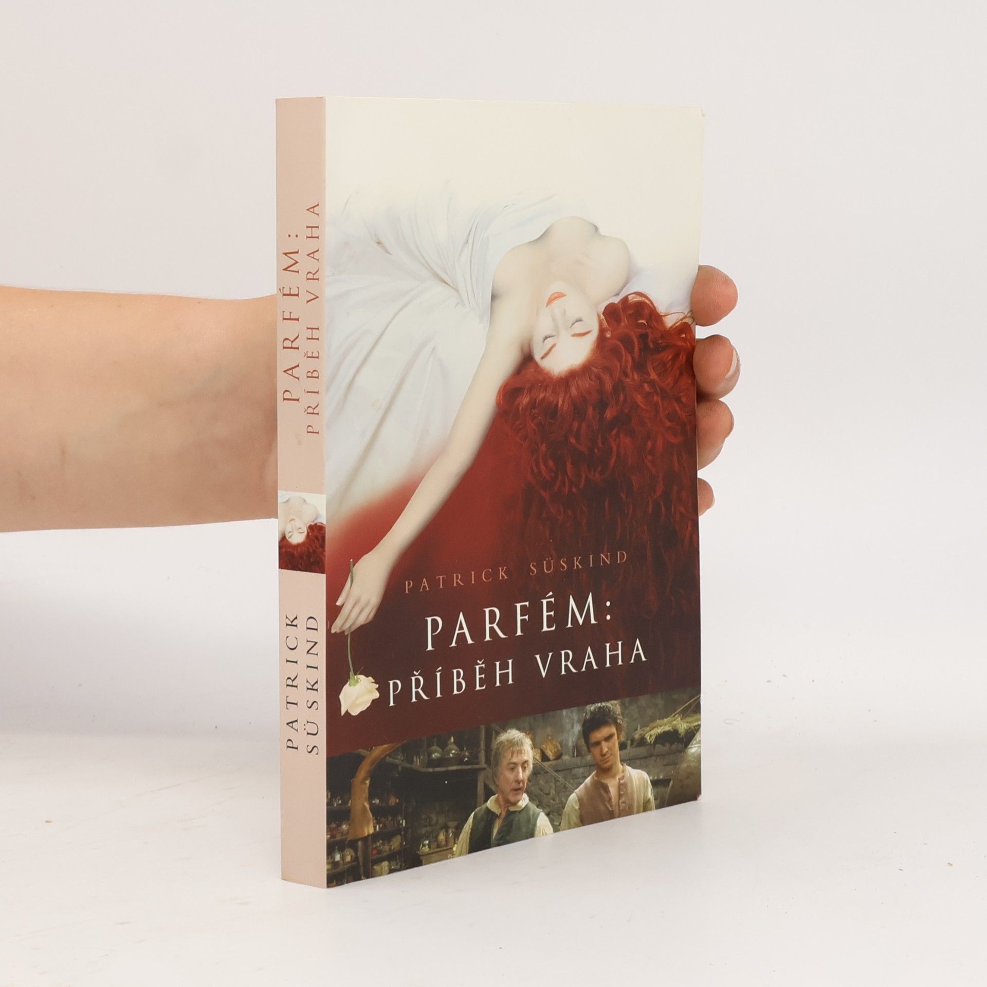 Parfém