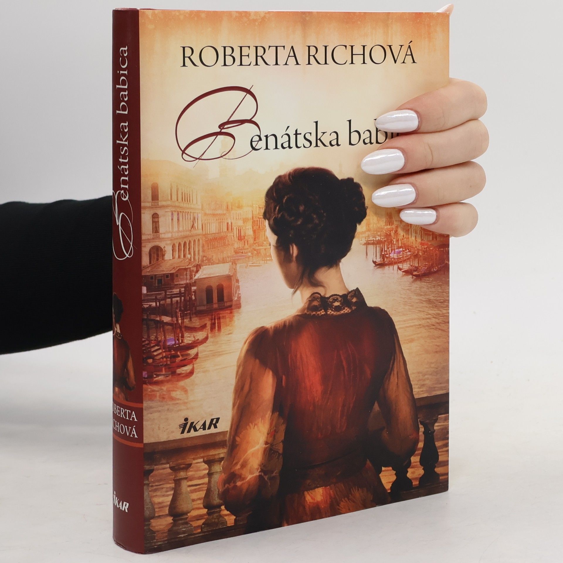 Roberta Rich Benátska babica