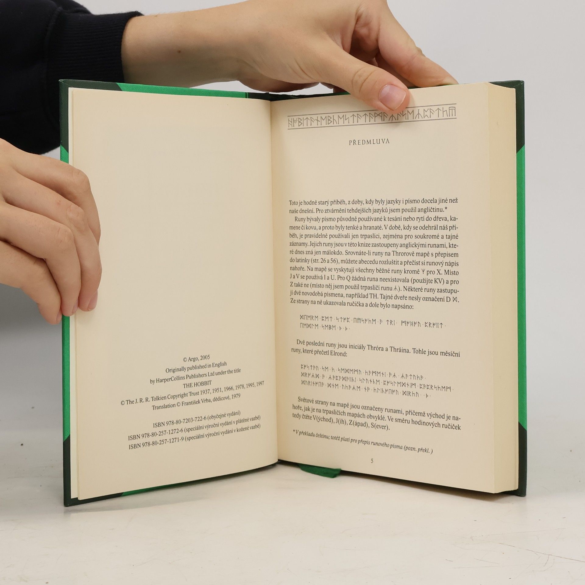 J. R. R. Tolkien Hobit aneb Cesta tam a zase zpátky