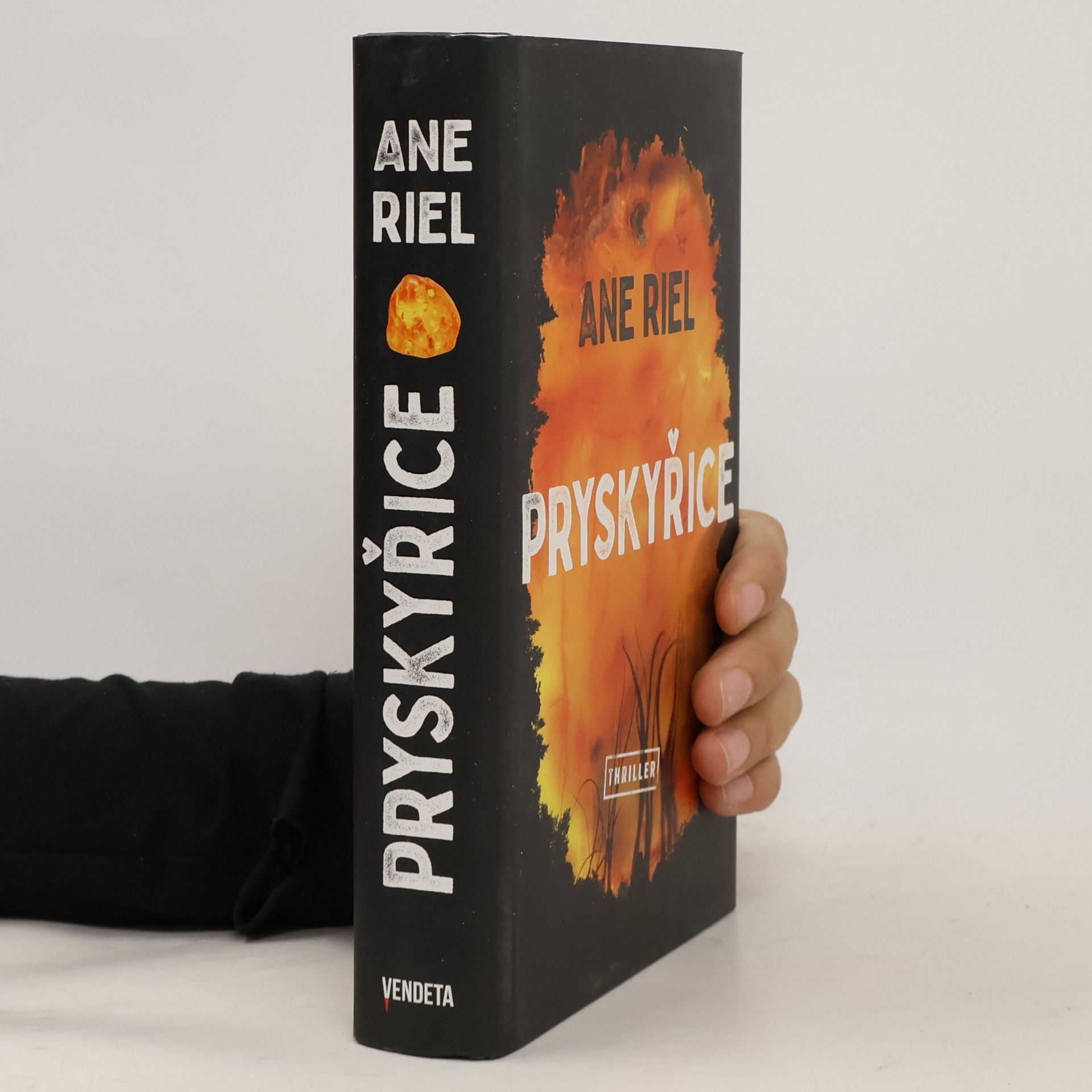 Ane Riel Pryskyřice