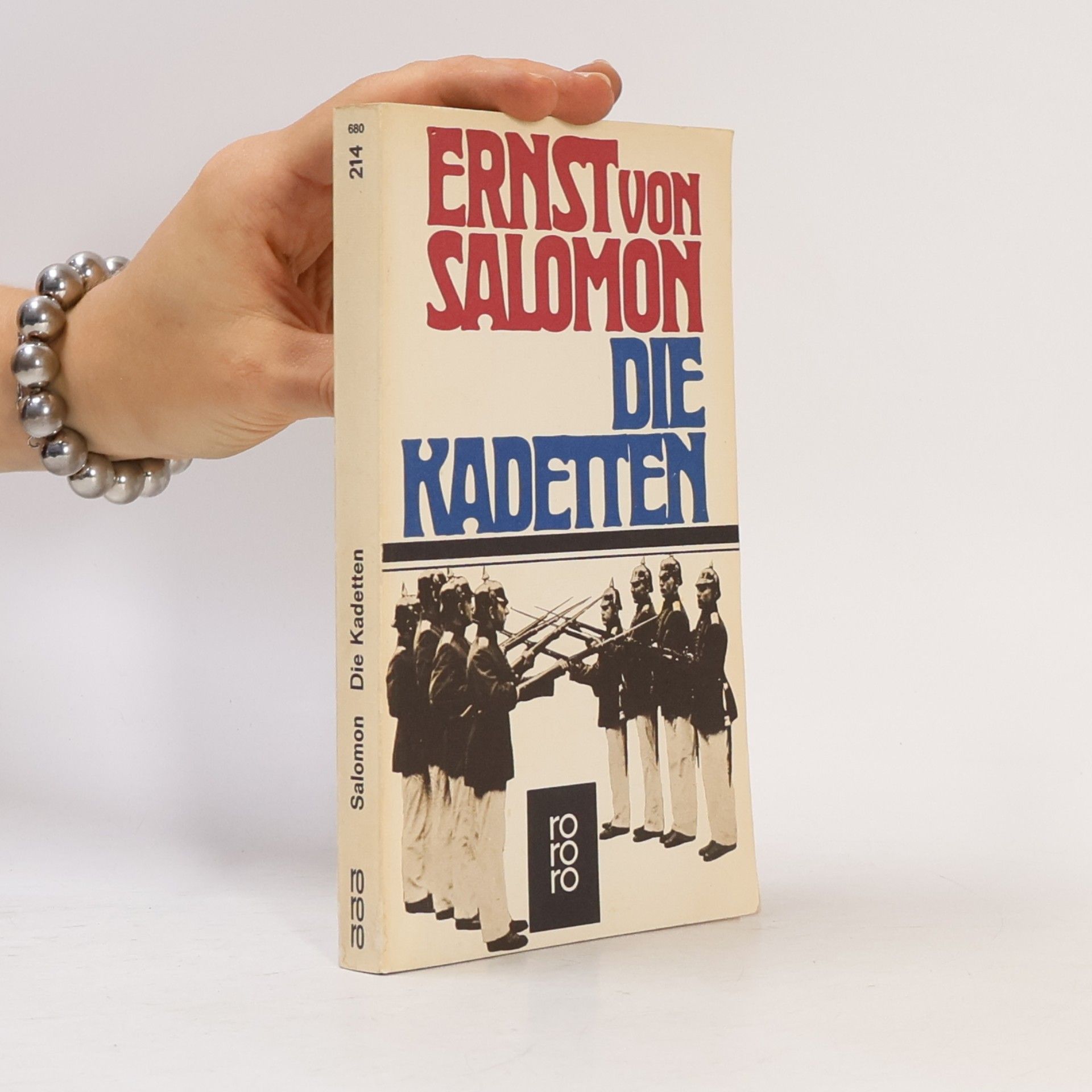 Ernst von Salomon Die Kadetten