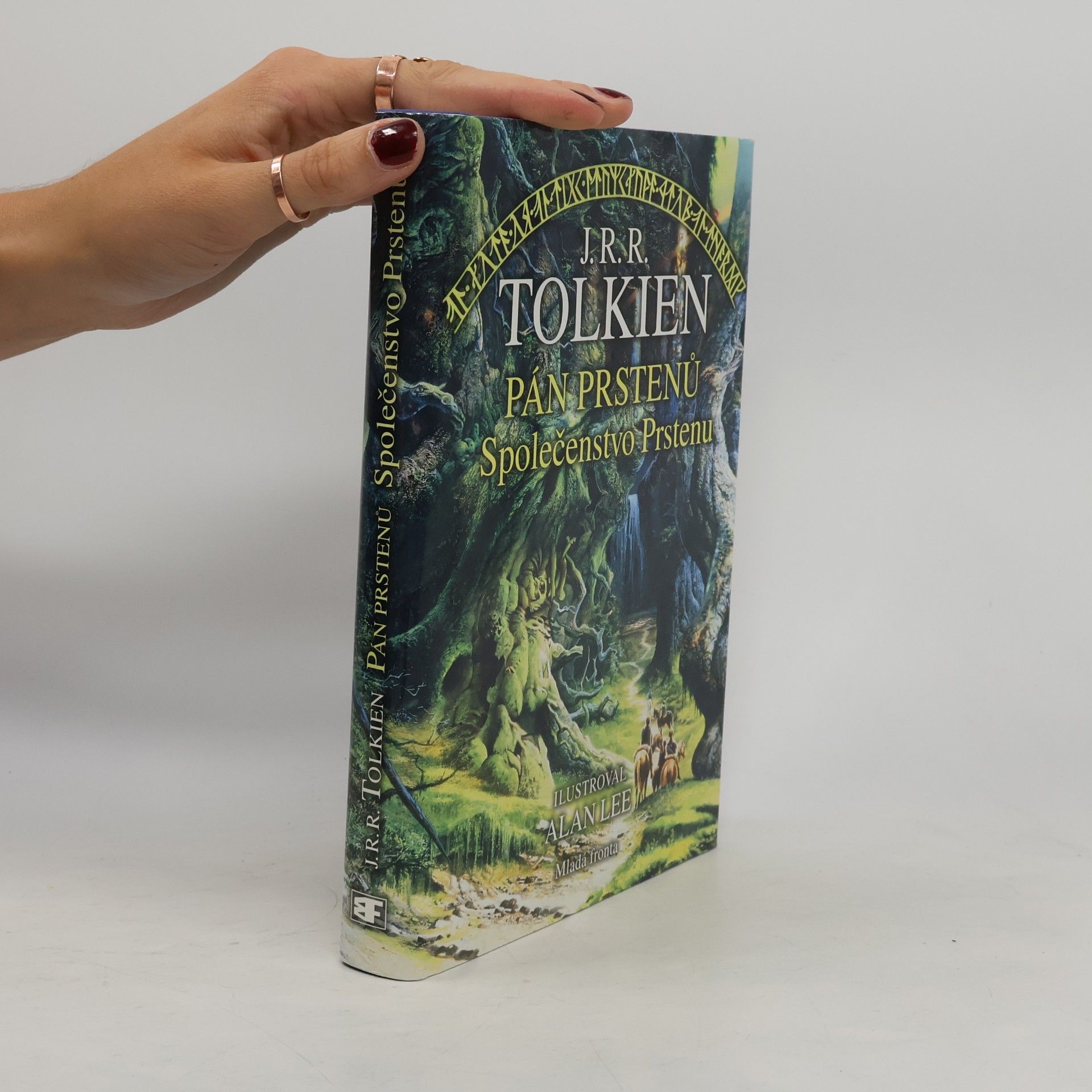 J. R. R. Tolkien Pán prstenů. Společenstvo Prstenu