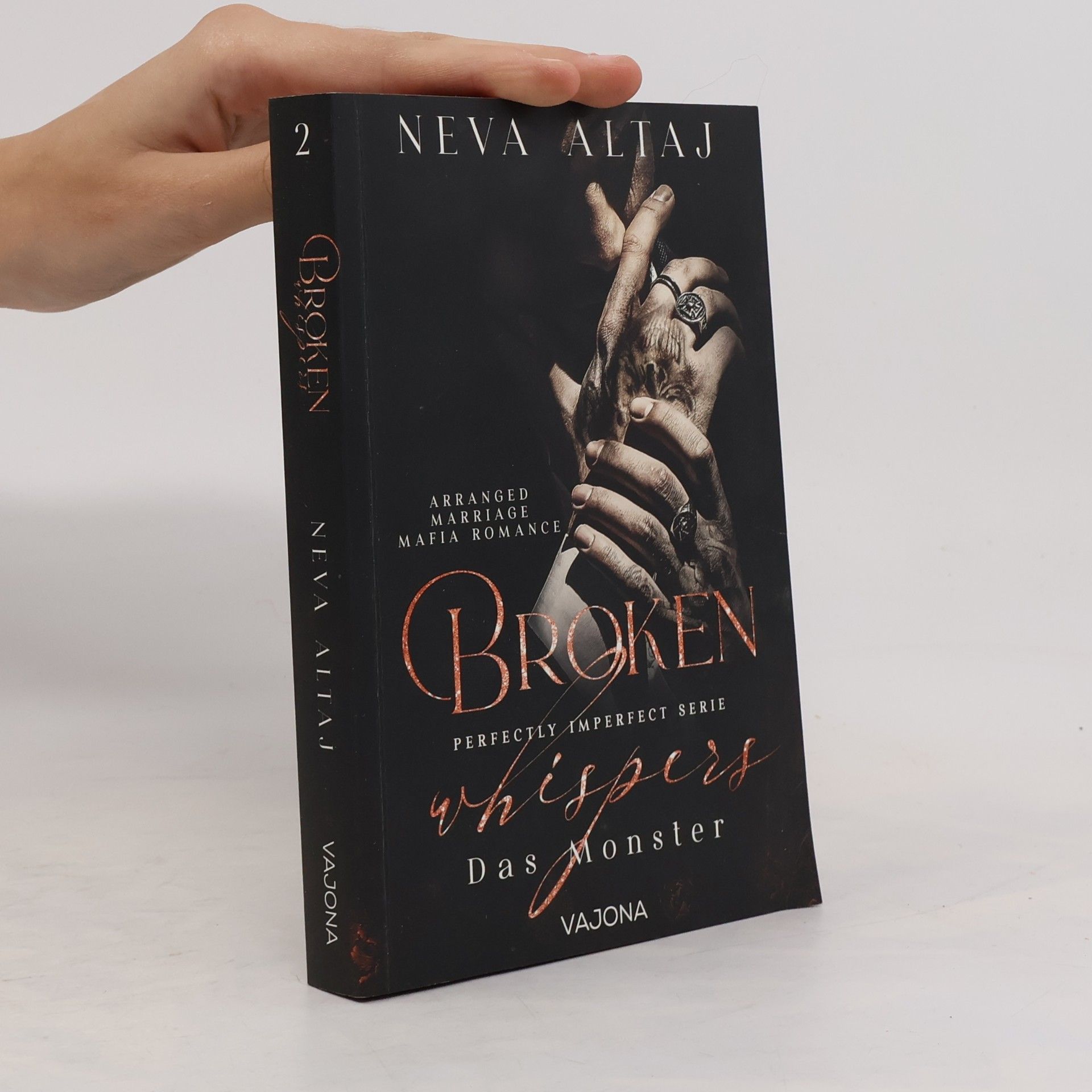 Neva Altaj Broken Whispers - Das Monster / Perfectly Imperfect Bd.2
