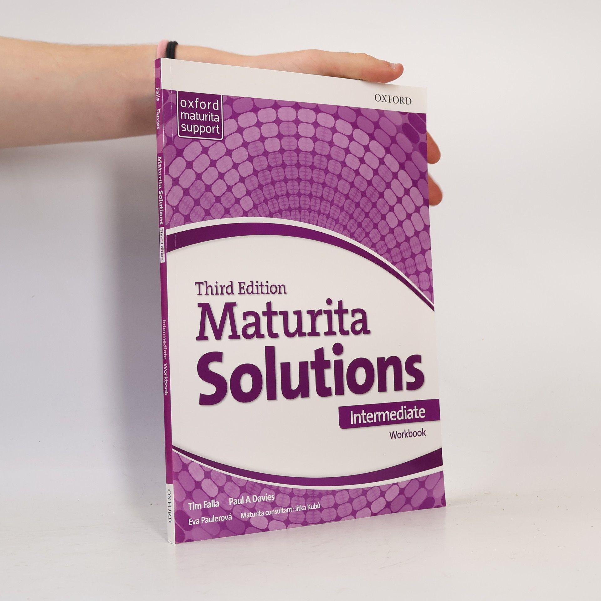 Paul A. Davies Maturita Solutions: Intermediate - Workbook