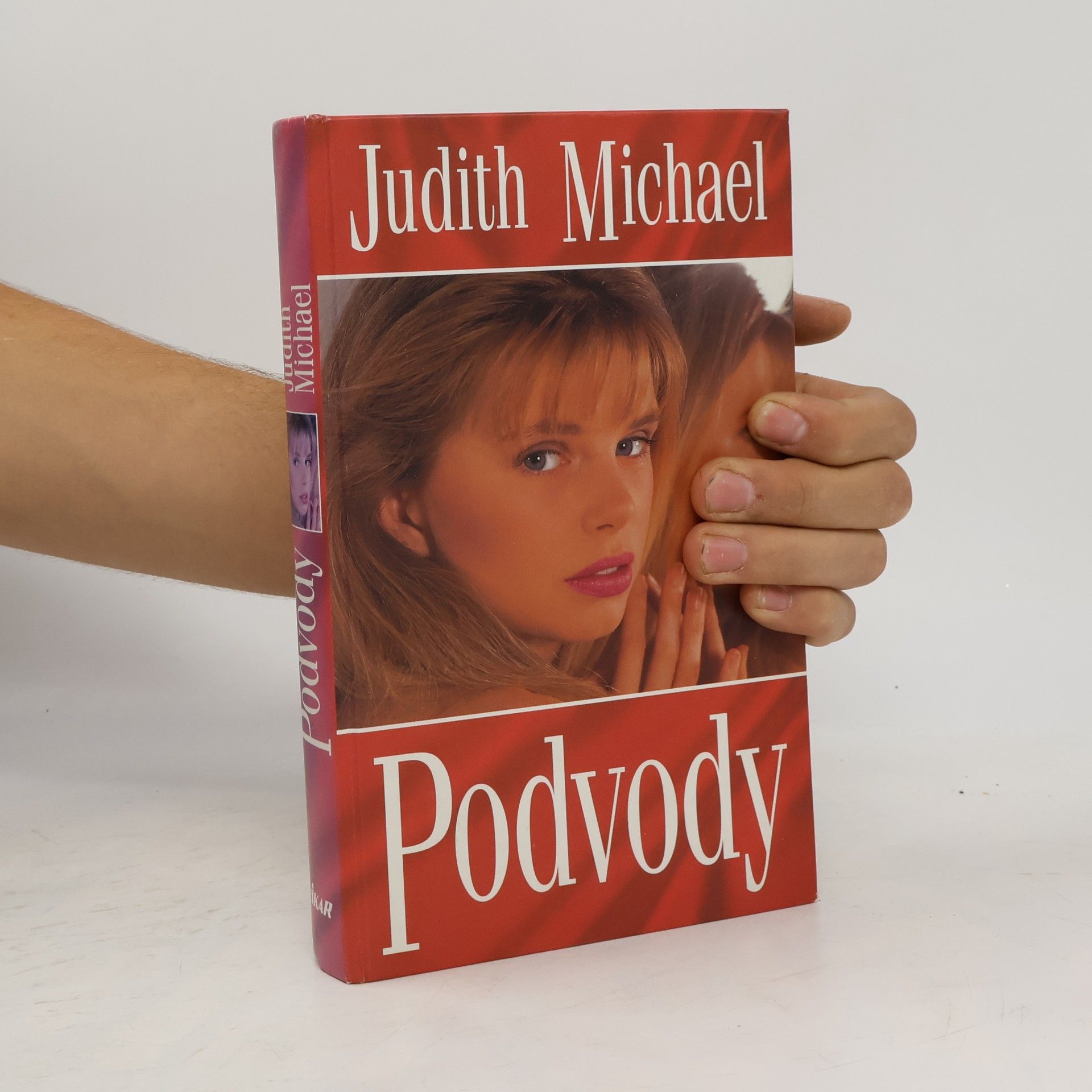 Judith Michael Podvody