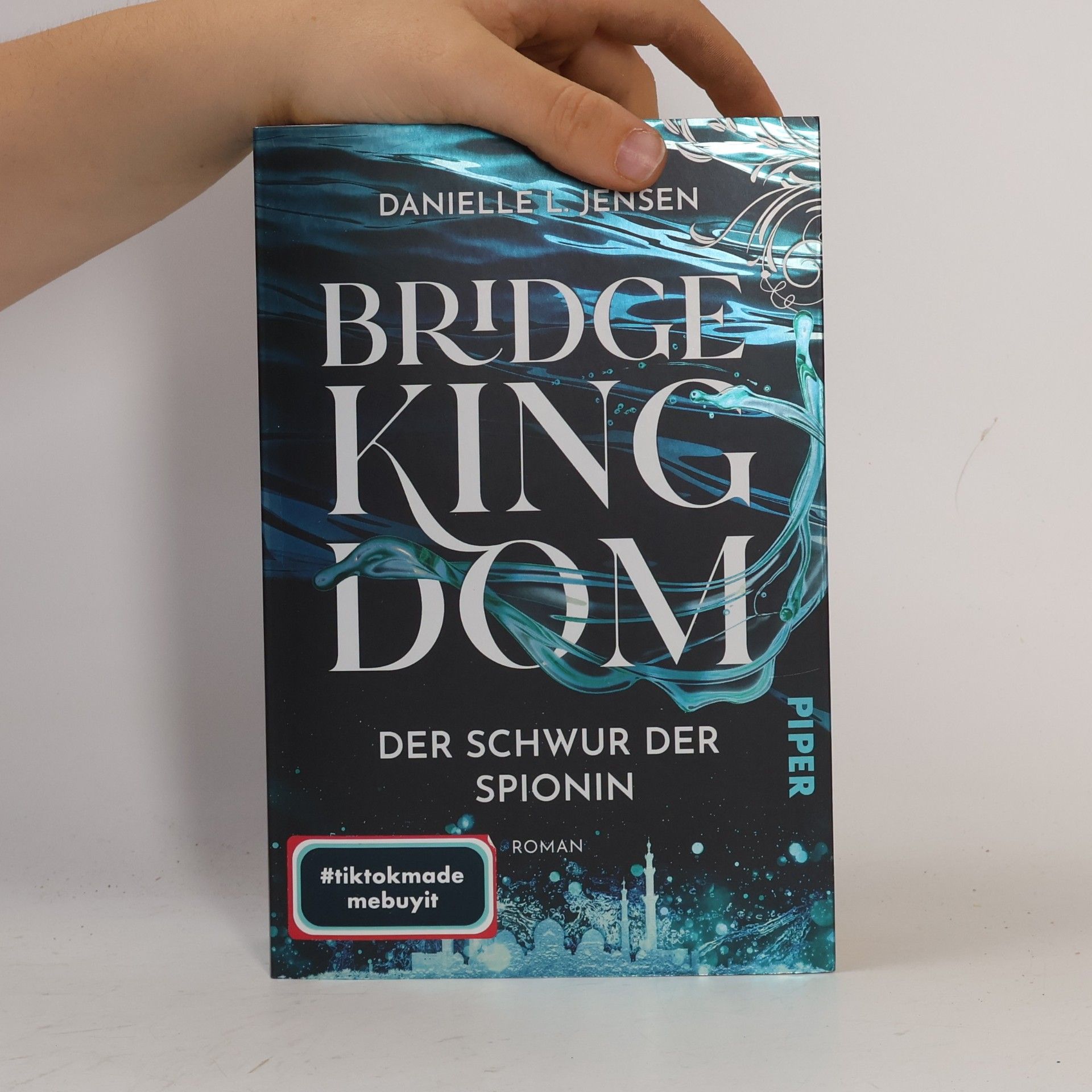 Danielle L. Jensen Bridge Kingdom – Der Schwur der Spionin