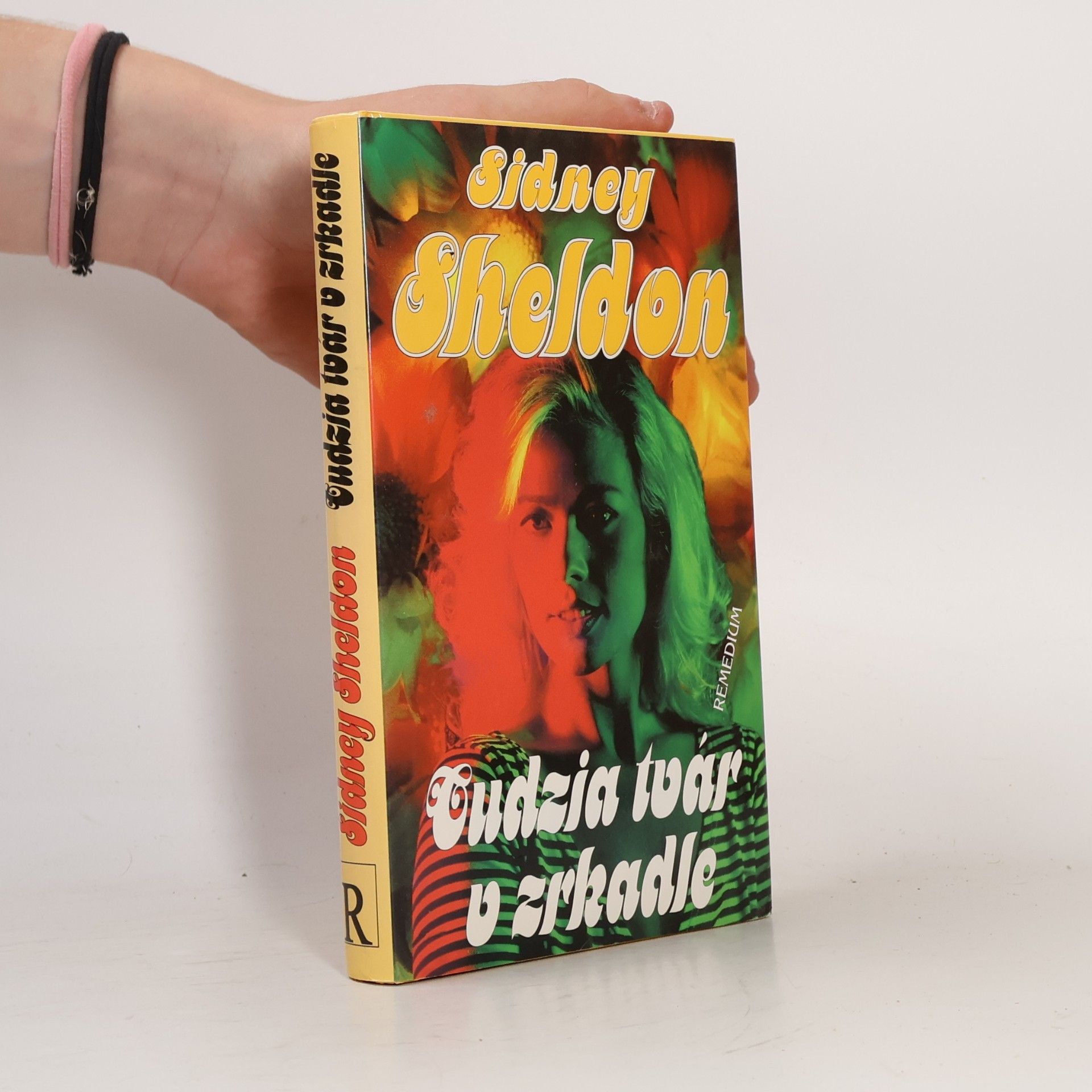 Sidney Sheldon Cudzia tvár v zrkadle