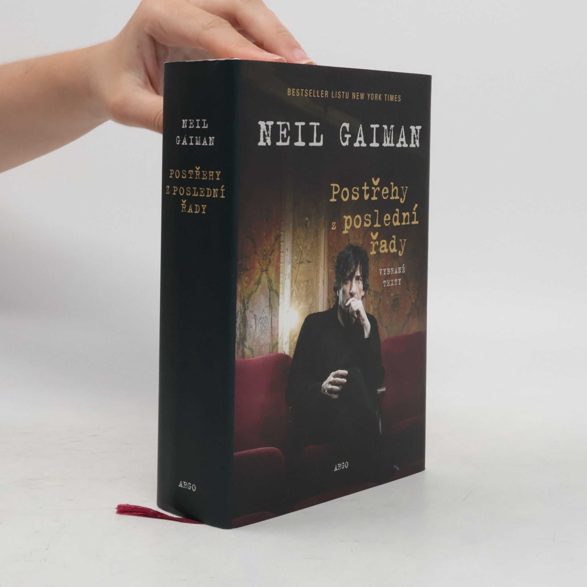 Neil Gaiman Postřehy z poslední řady: Vybrané texty