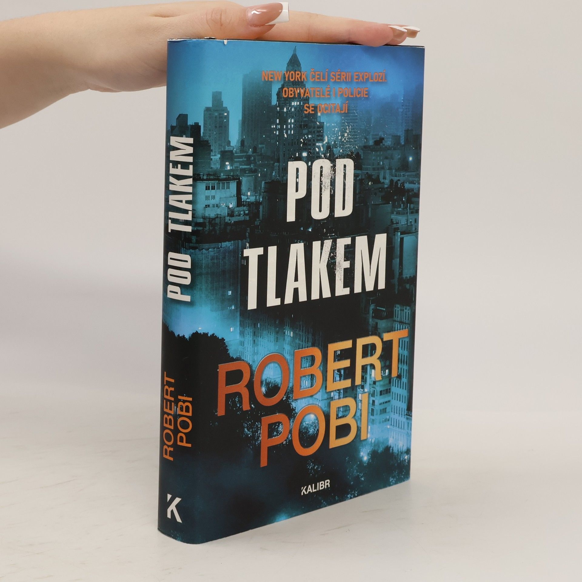Robert Pobi Pod tlakem