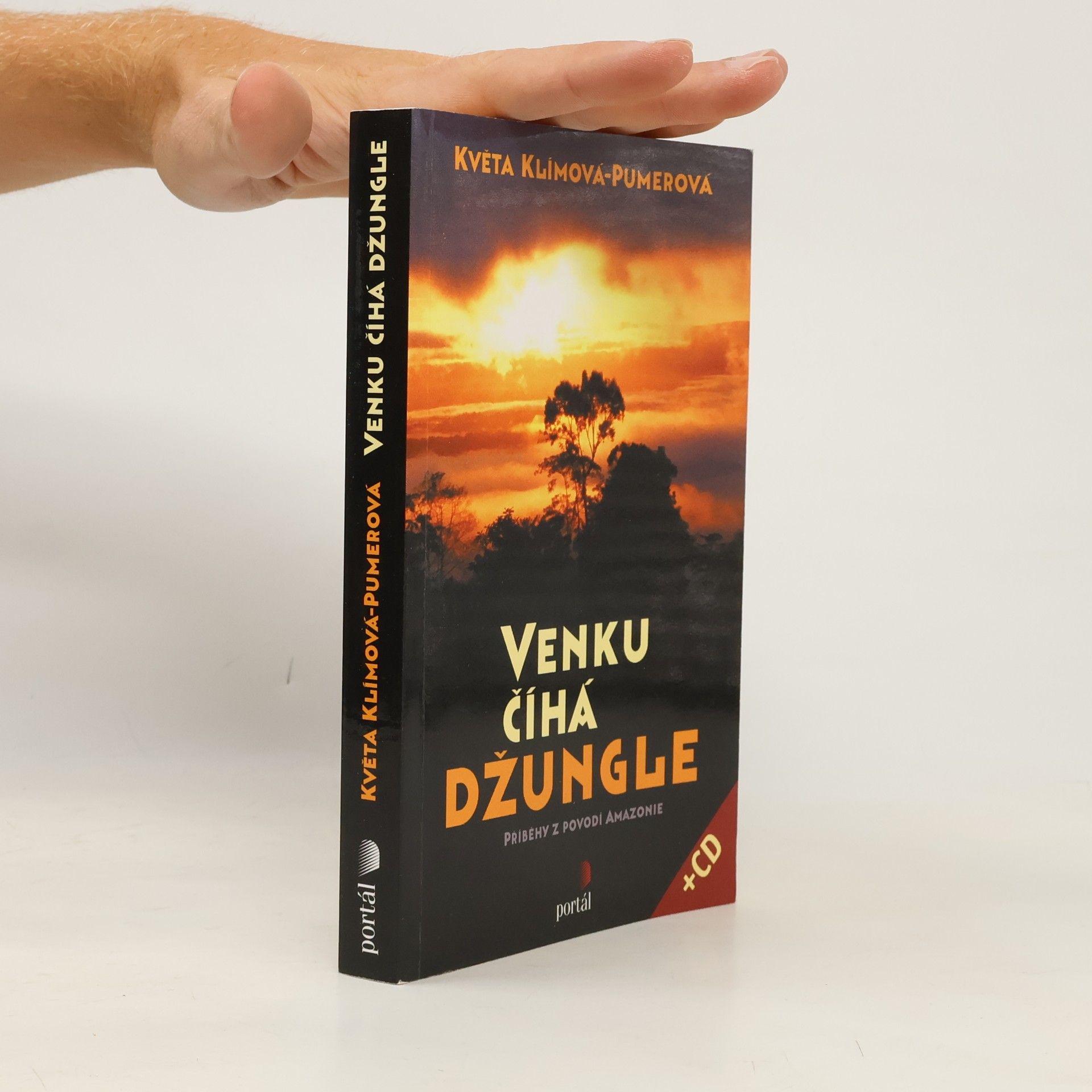 Květa KlímováPumerová Venku číhá džungle: Příběhy z povodí Amazonie