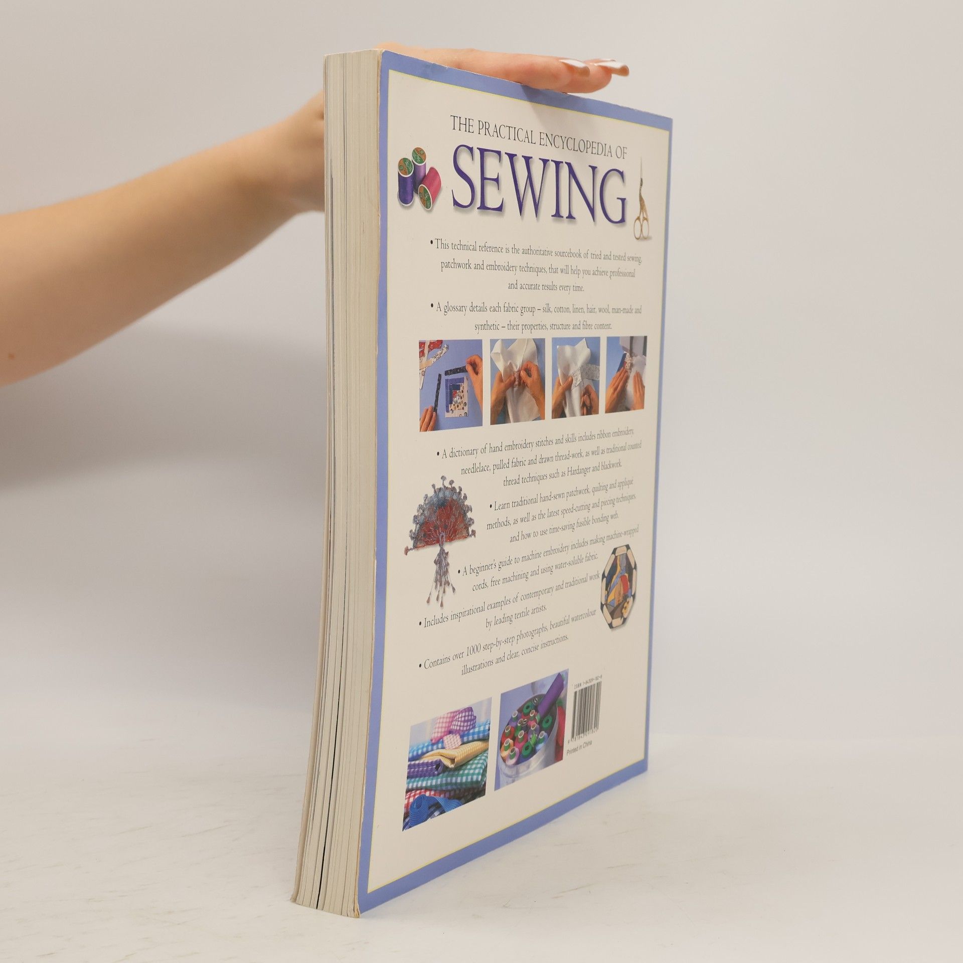 Dorothy Wood Complete Book of Sewing Techniques