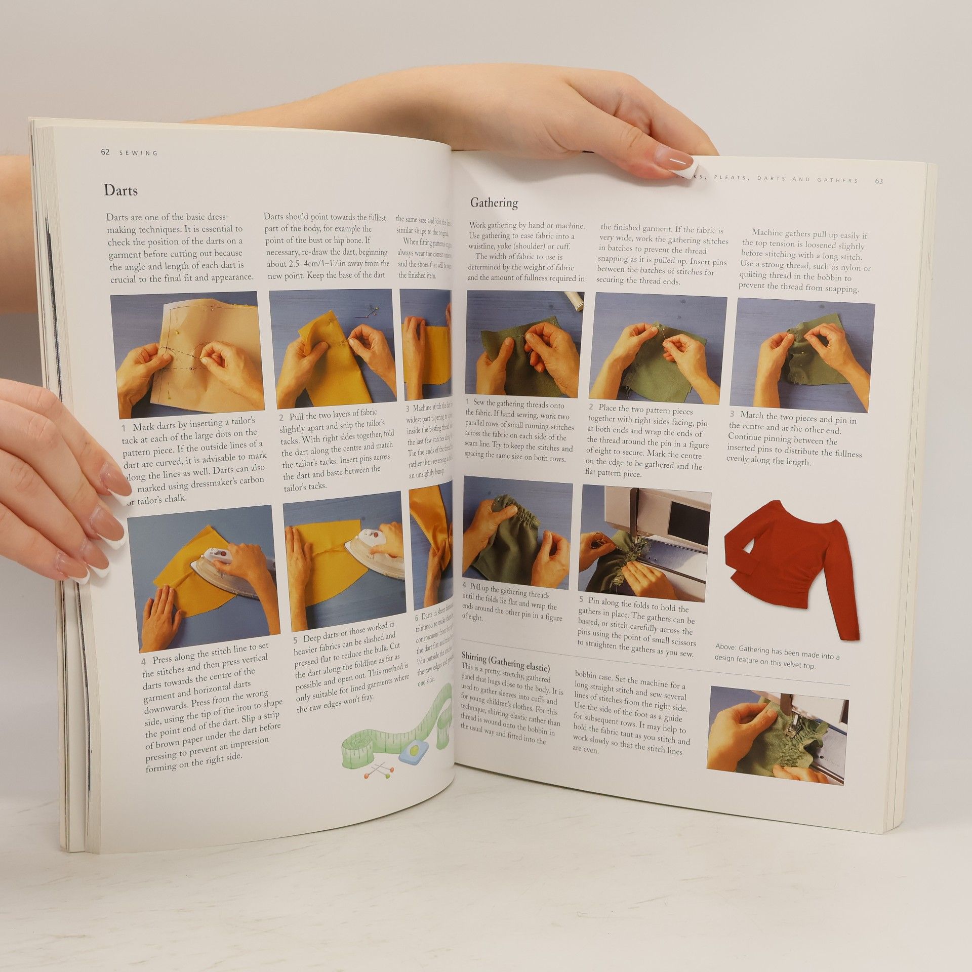 Dorothy Wood Complete Book of Sewing Techniques