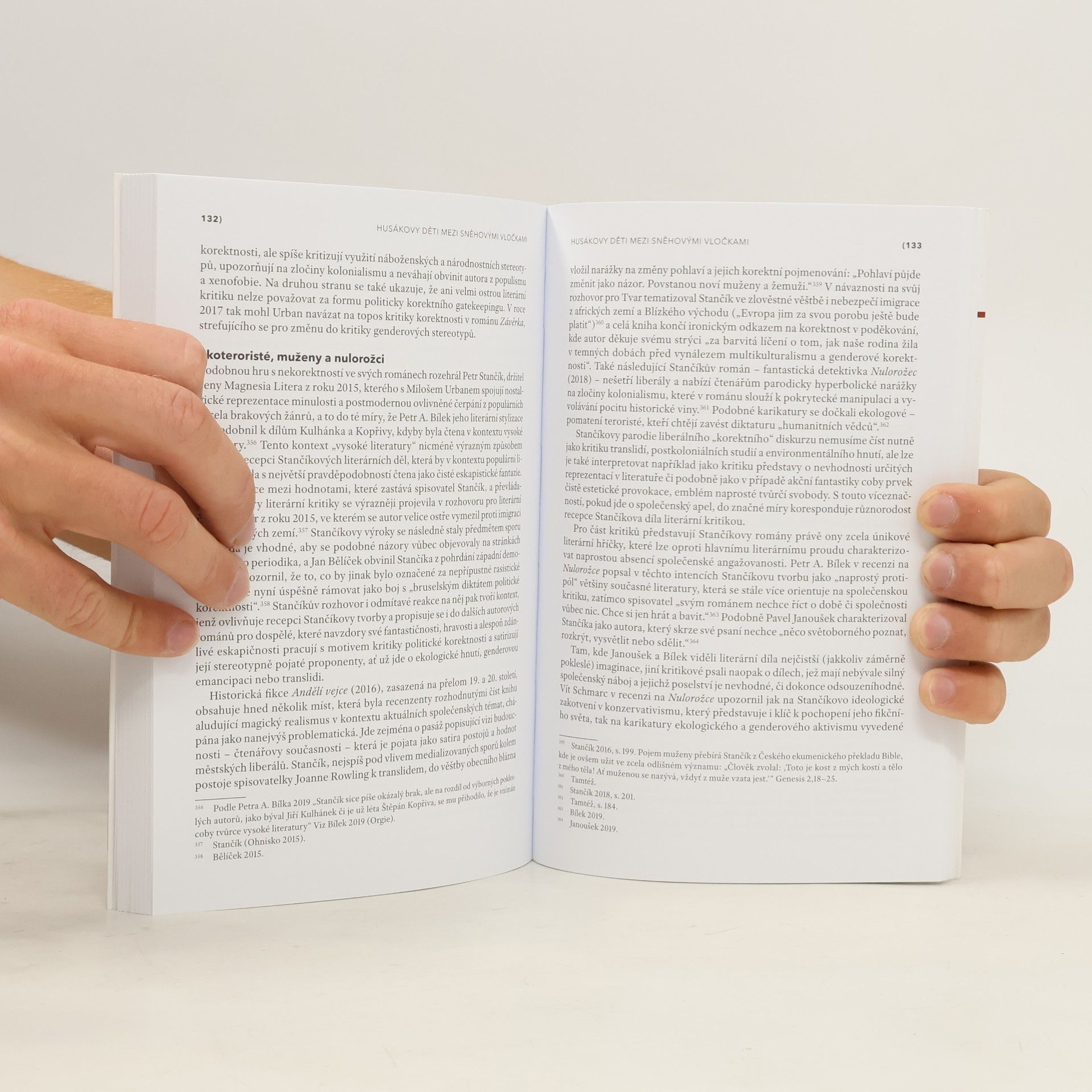 Stefan Segi Nekorektní literatura : politická korektnost v české literatuře a literární komunikaci