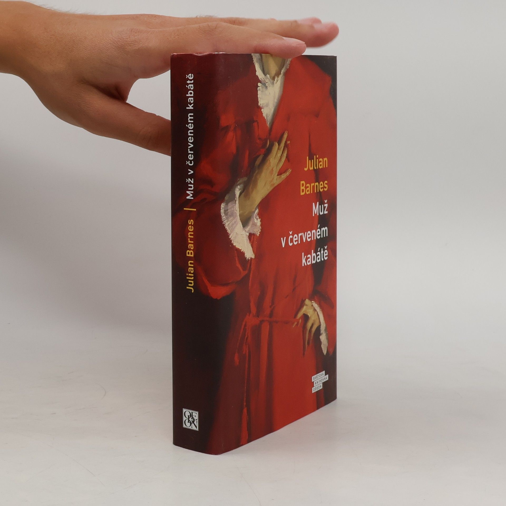 Julian Barnes Muž v červeném kabátě