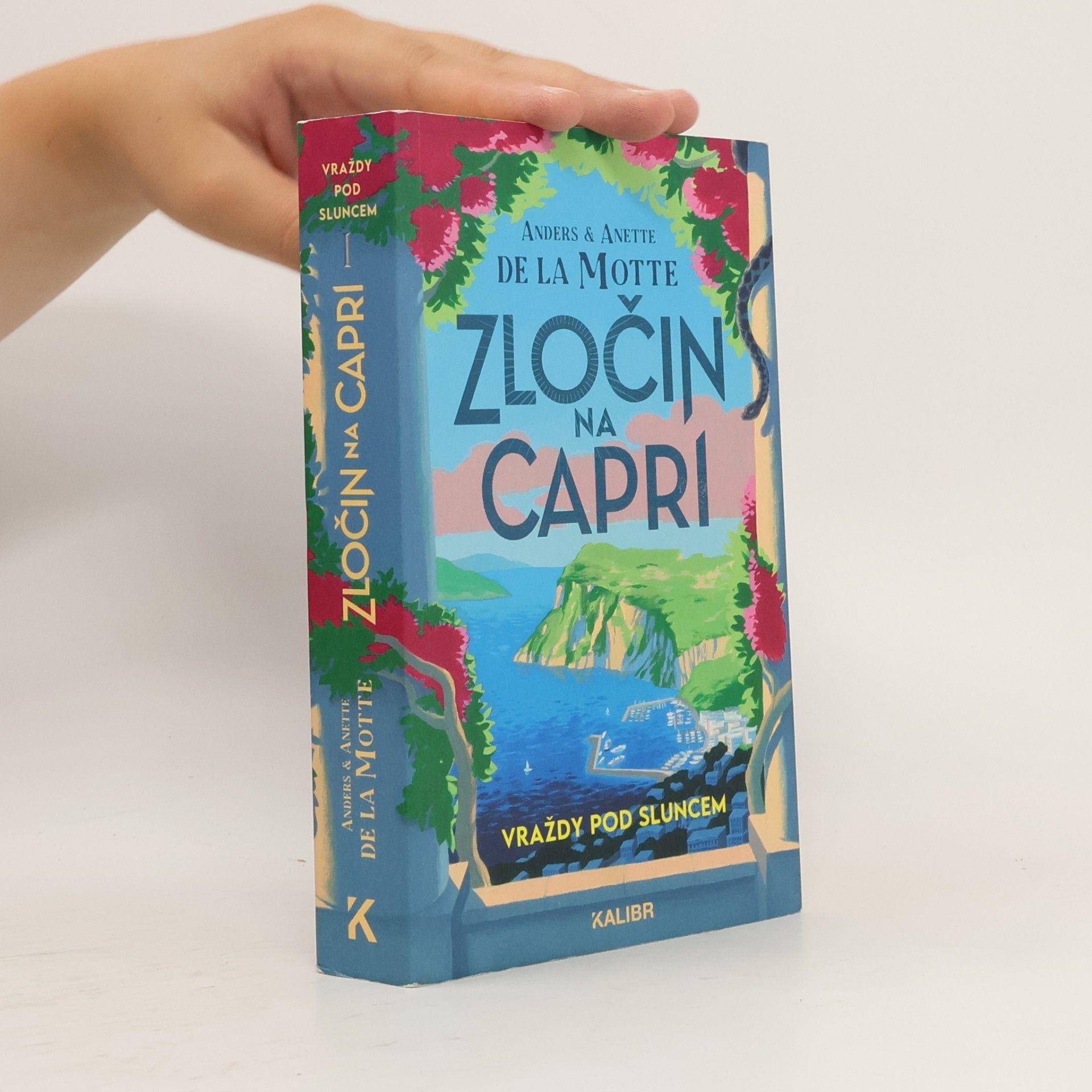 Anette De la Motte Vraždy pod sluncem 1: Zločin na Capri