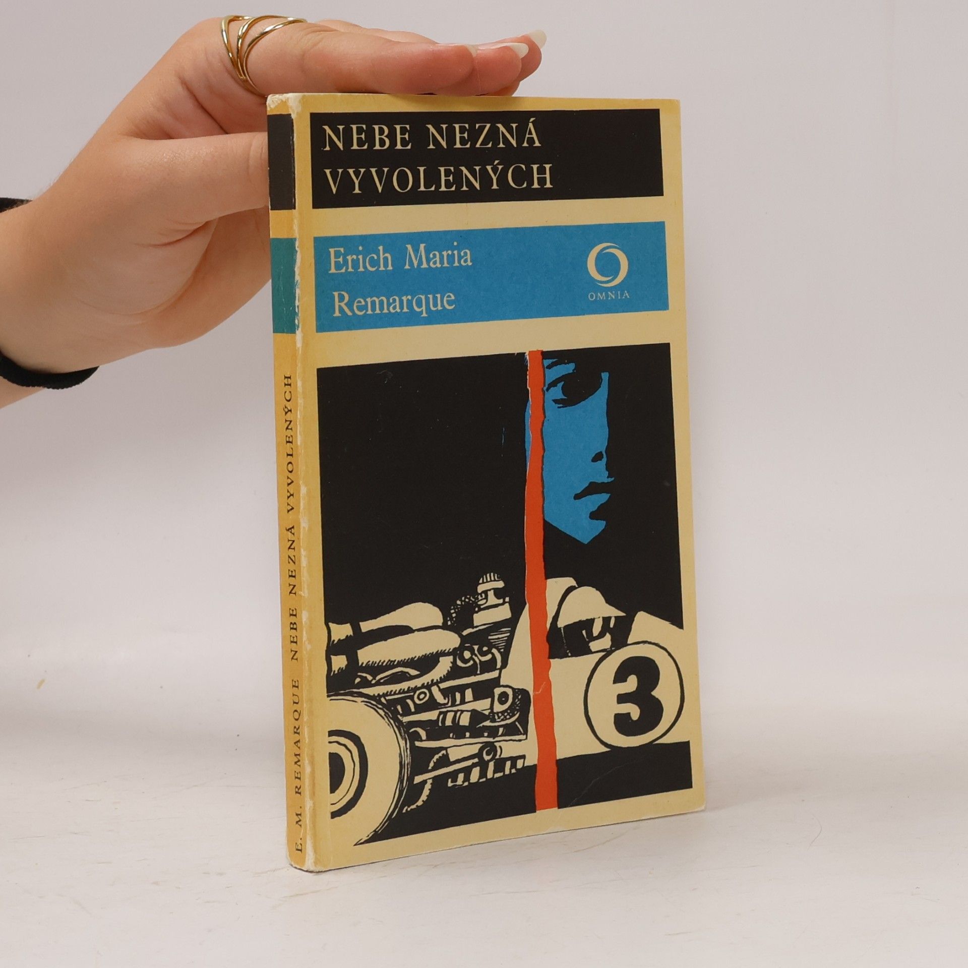 Erich Maria Remarque Nebe nezná vyvolených
