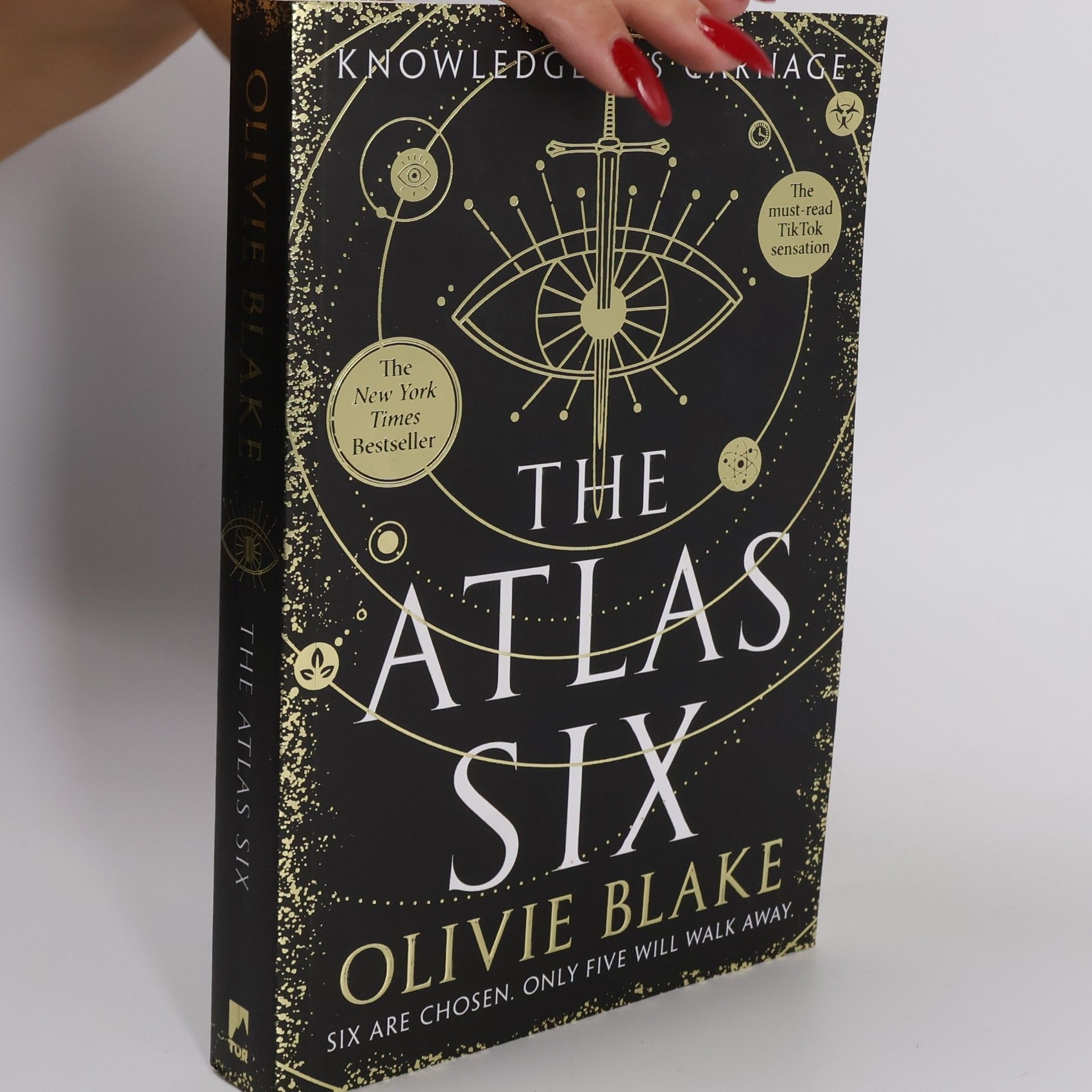 Olivie Blake The Atlas Six
