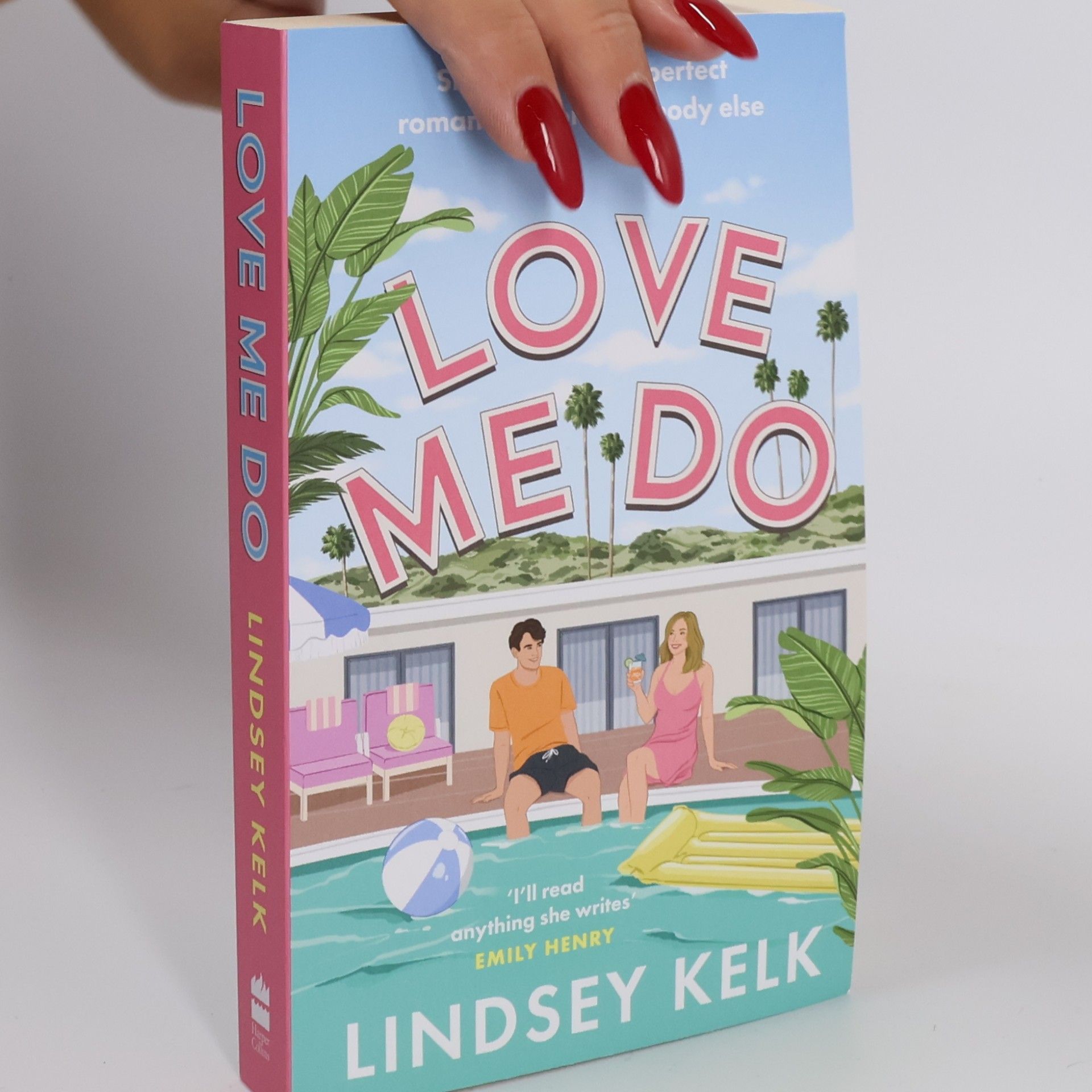 Lindsey Kelk Love Me Do