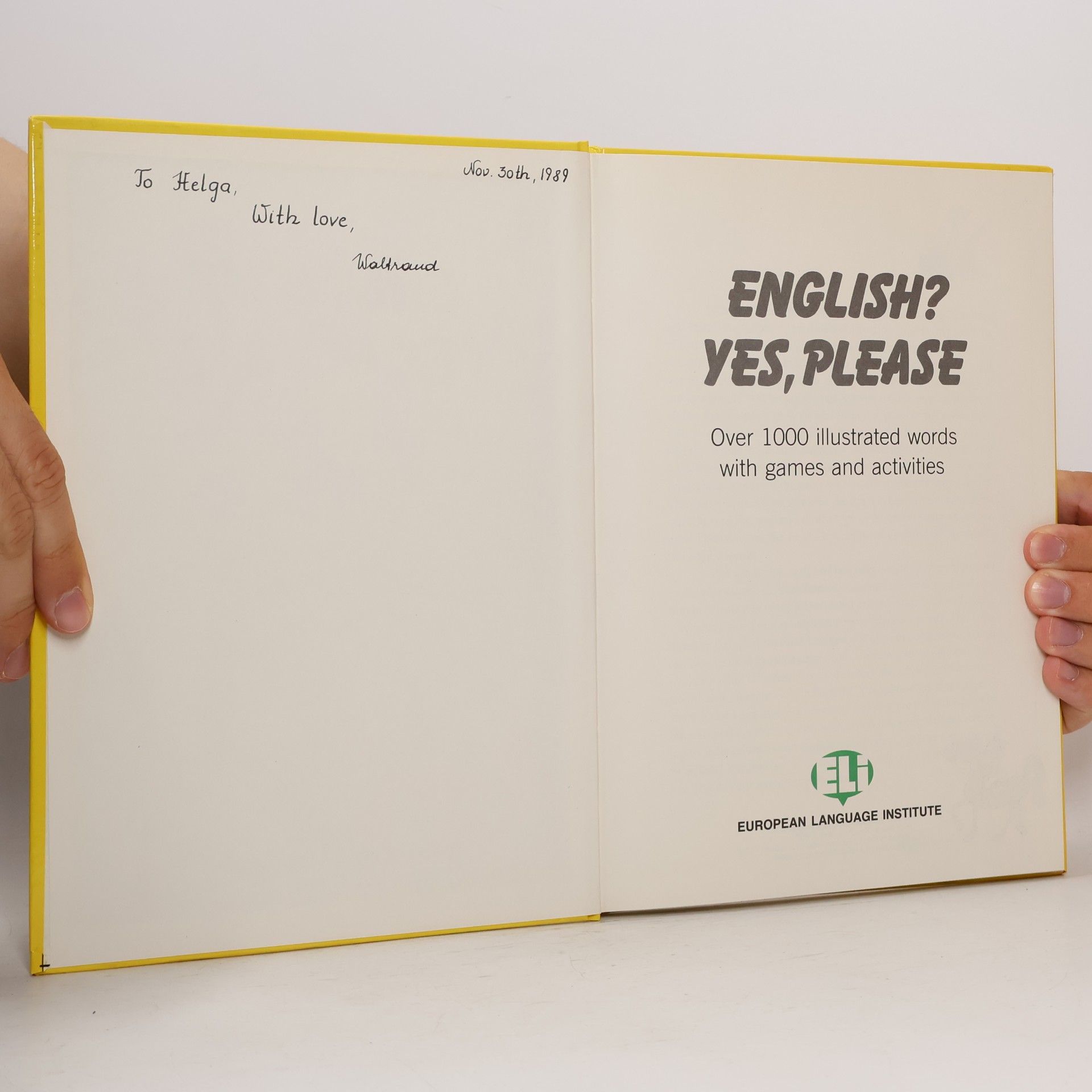 Collectif d'auteurs English? Yes, Please