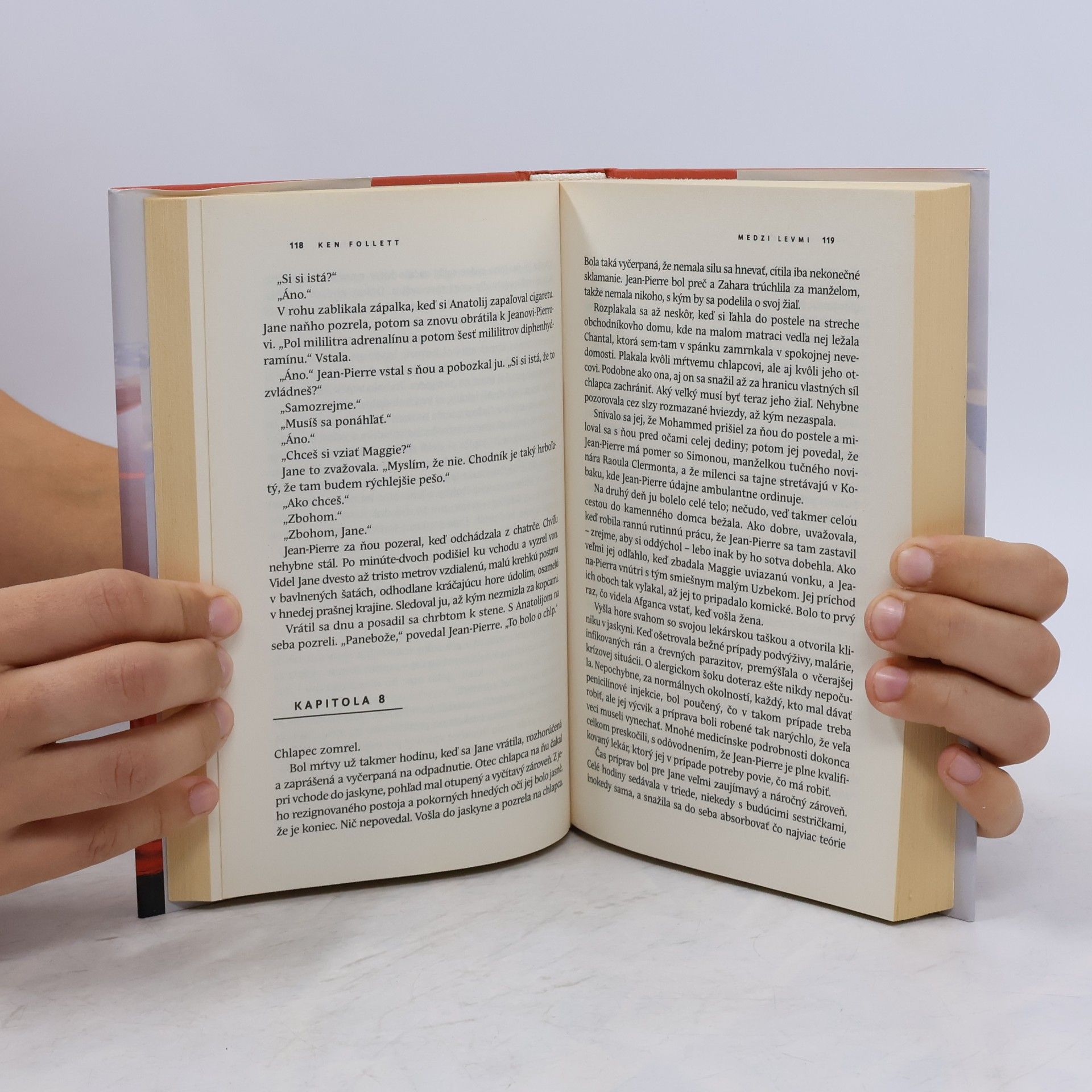 Ken Follett Medzi levmi