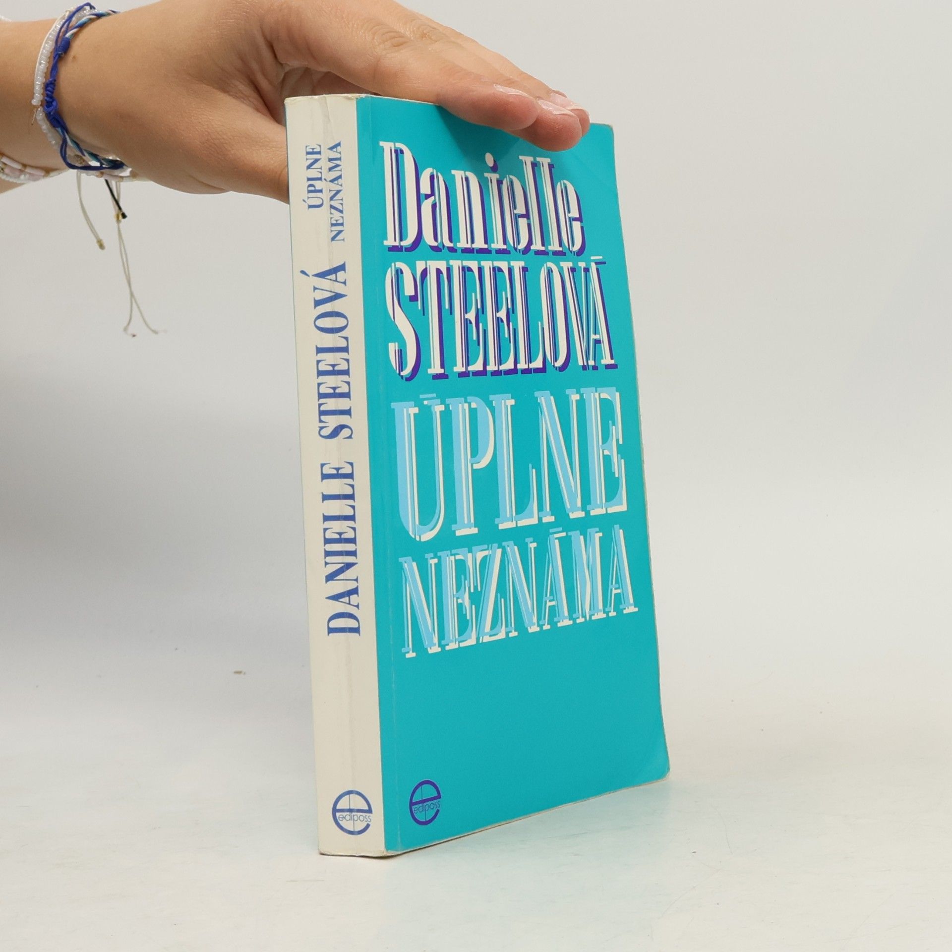 Danielle Steel Úplne neznáma