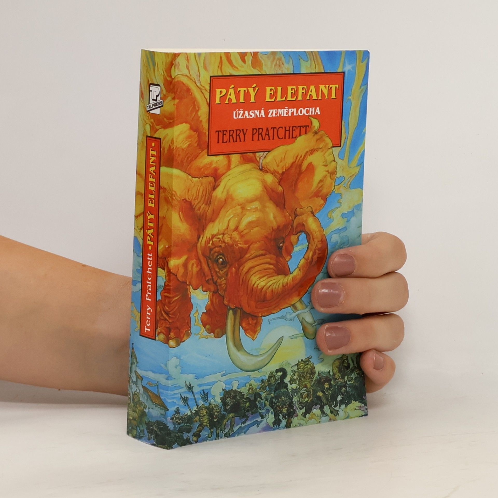 Terry Pratchett Pátý elefant