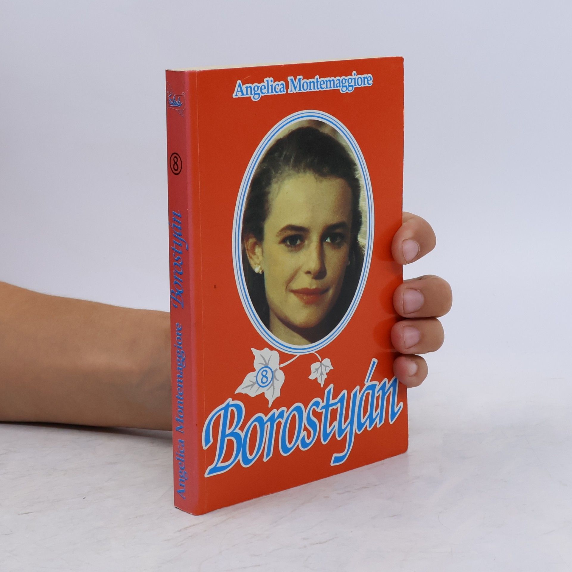Angelica Montemaggiore Borostyán 8