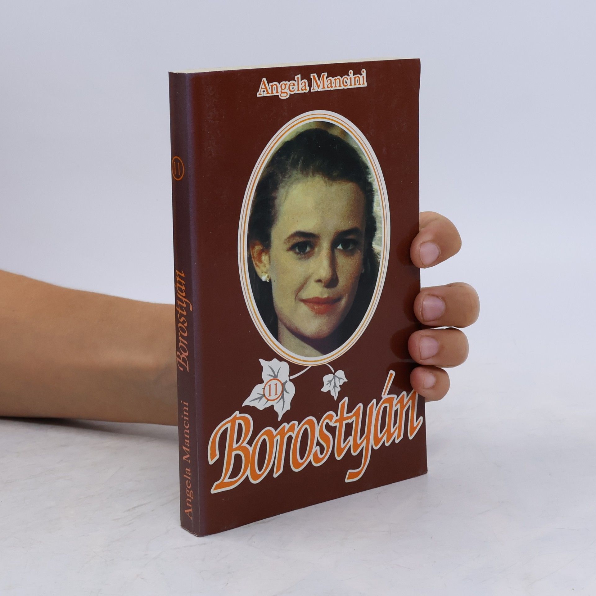 Borostyán 11
