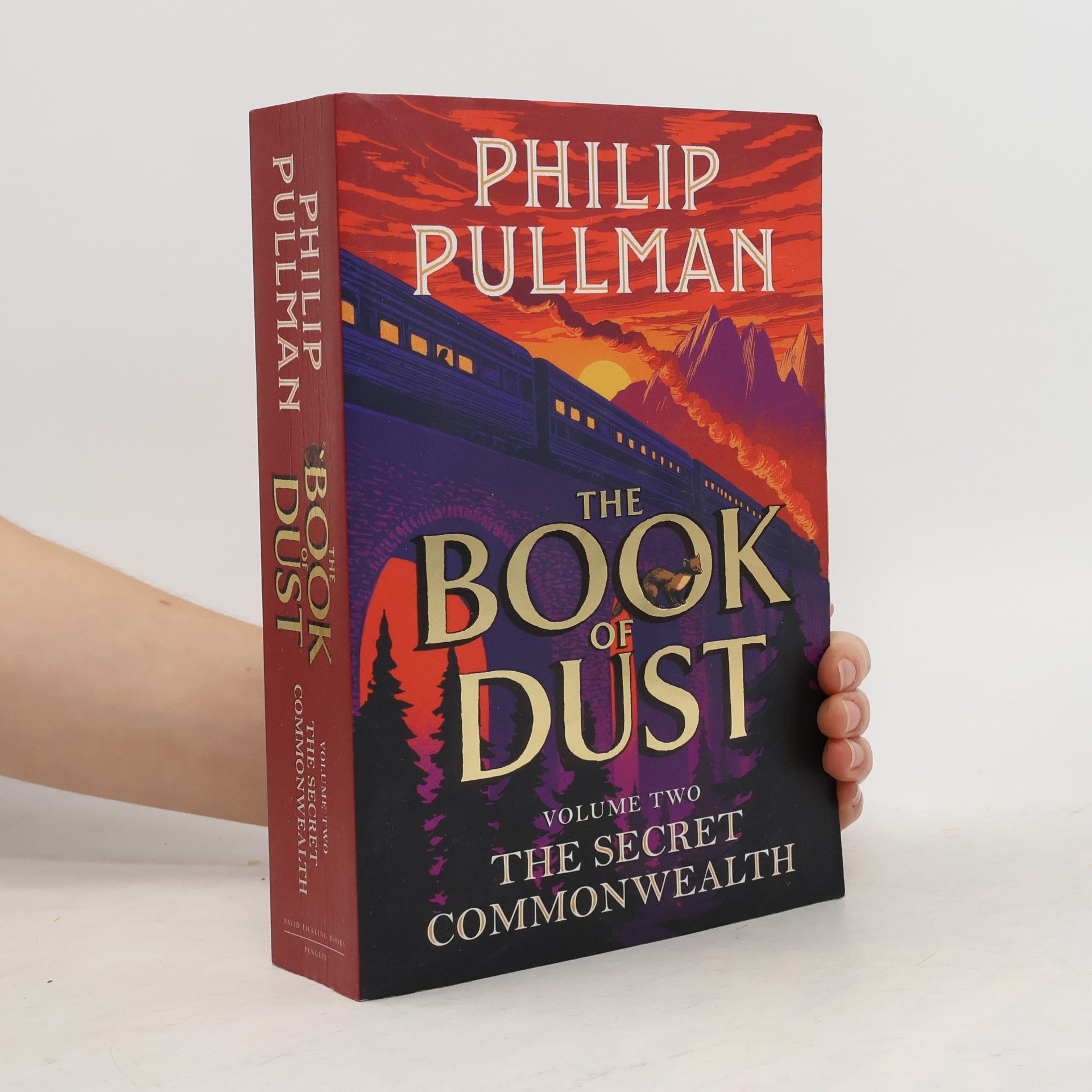 Philip Pullman The book of dust. Volume two, The secret commonwealth