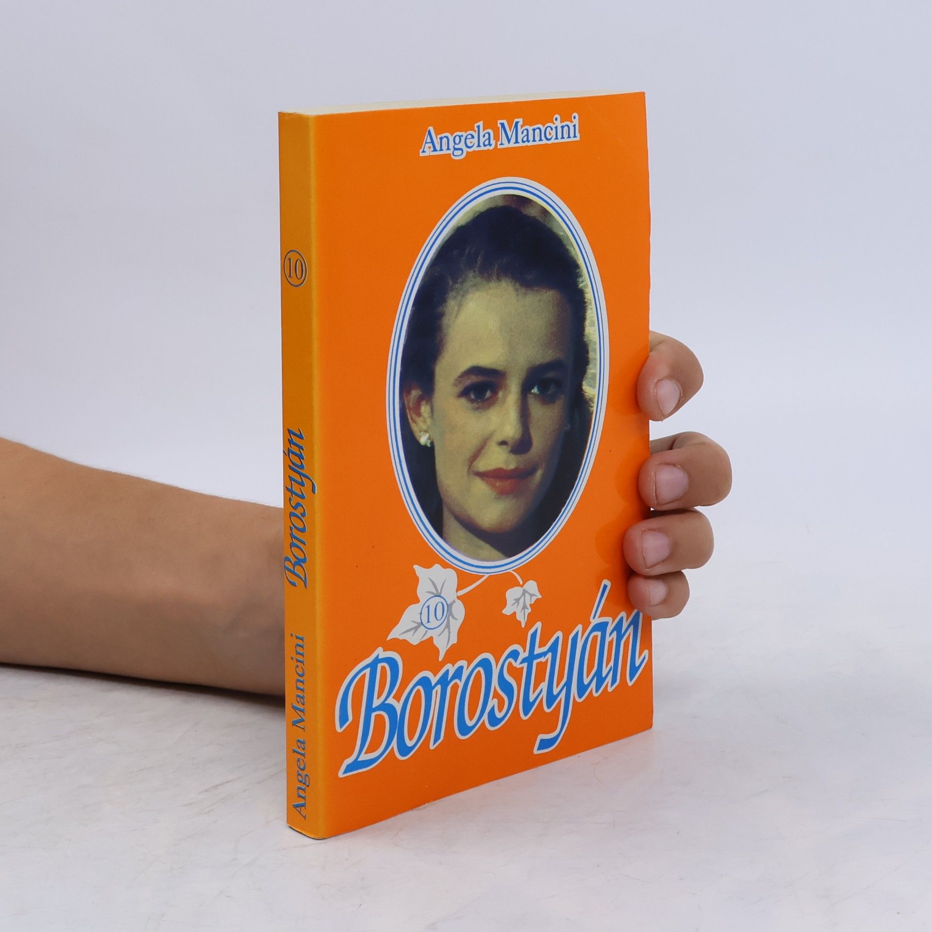 Angela Mancini Borostyán 10